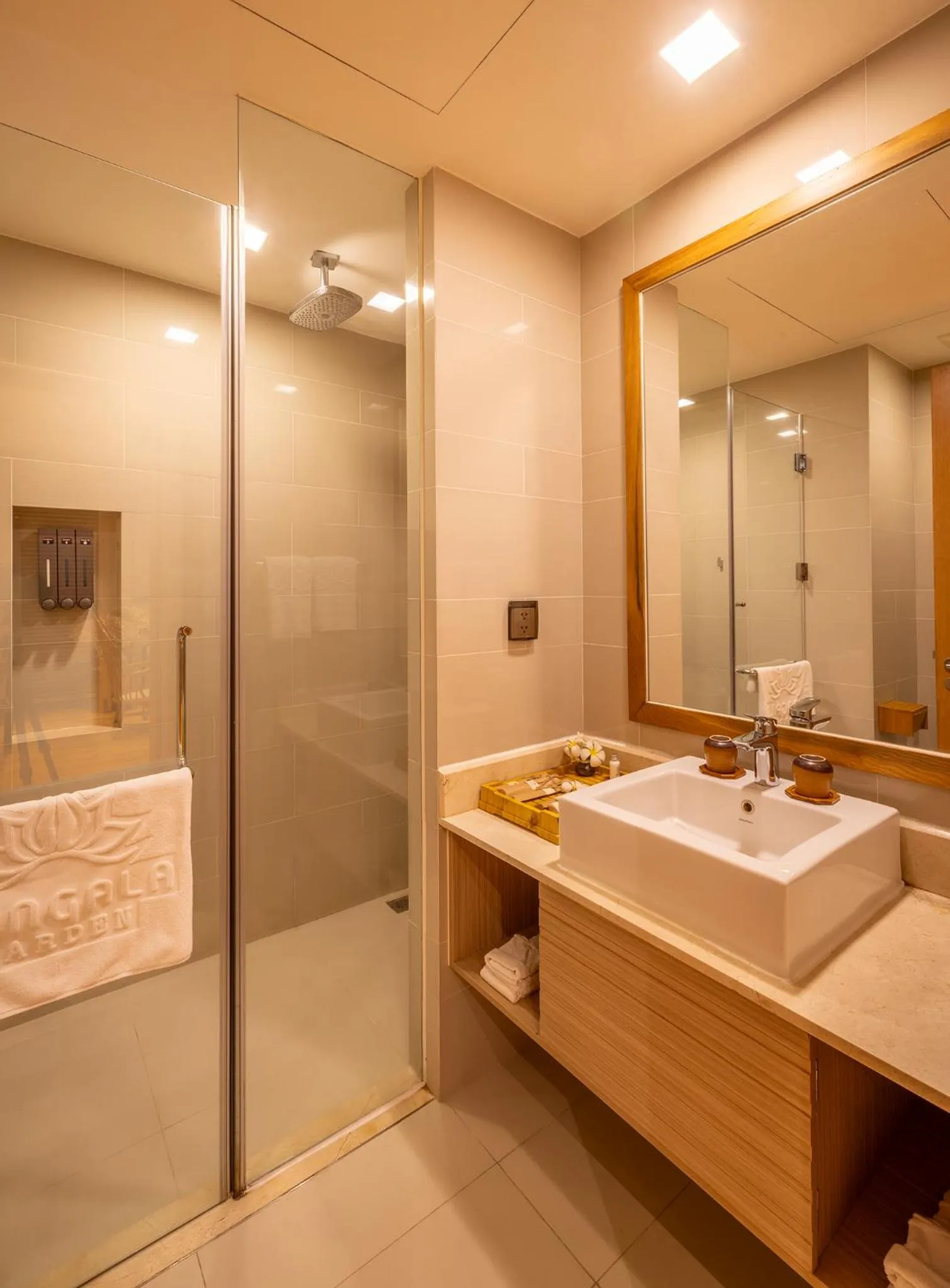 Toilet in Maha Mangala Zen Garden & Residence