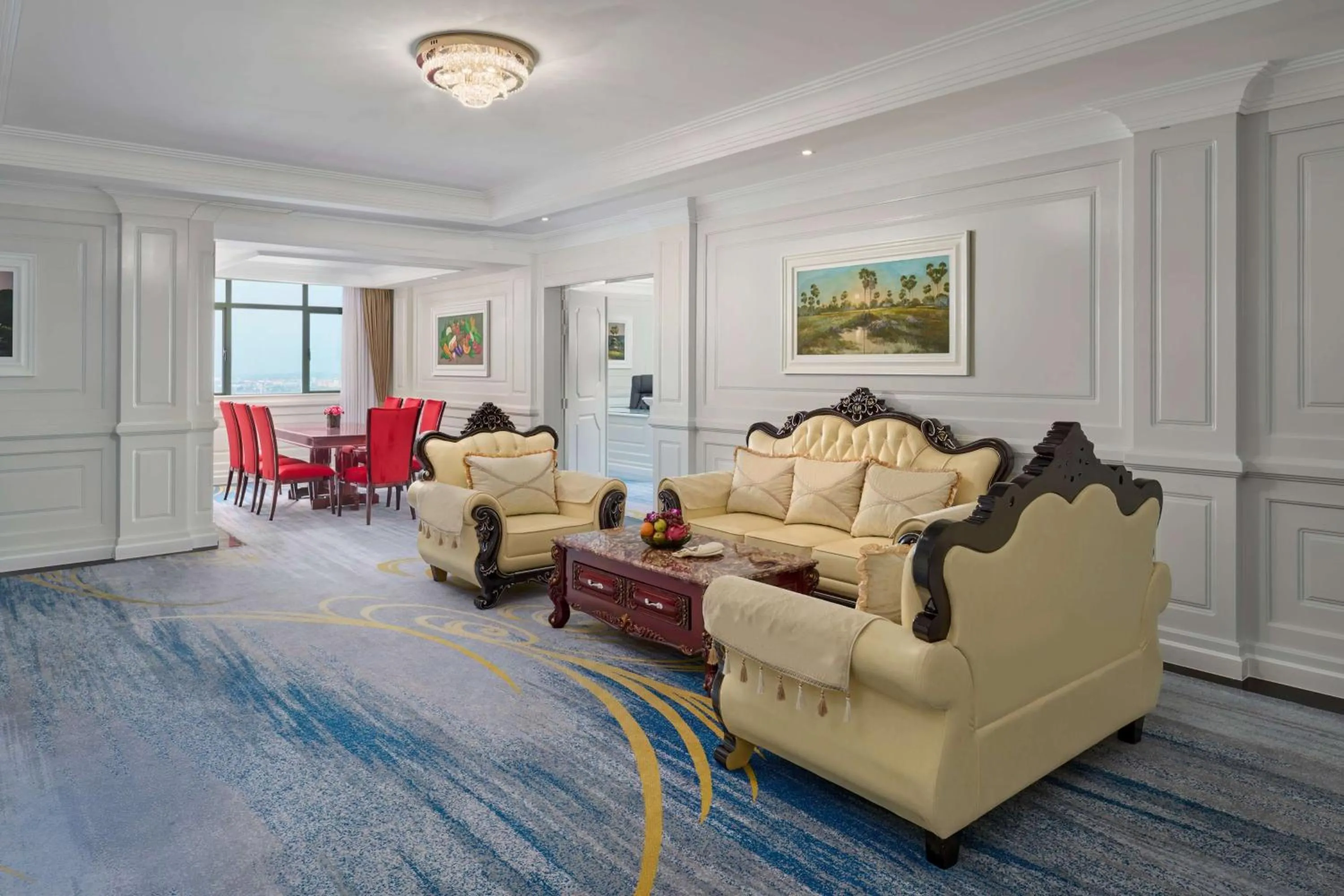 Living room in Wyndham Grand Phnom Penh Capital