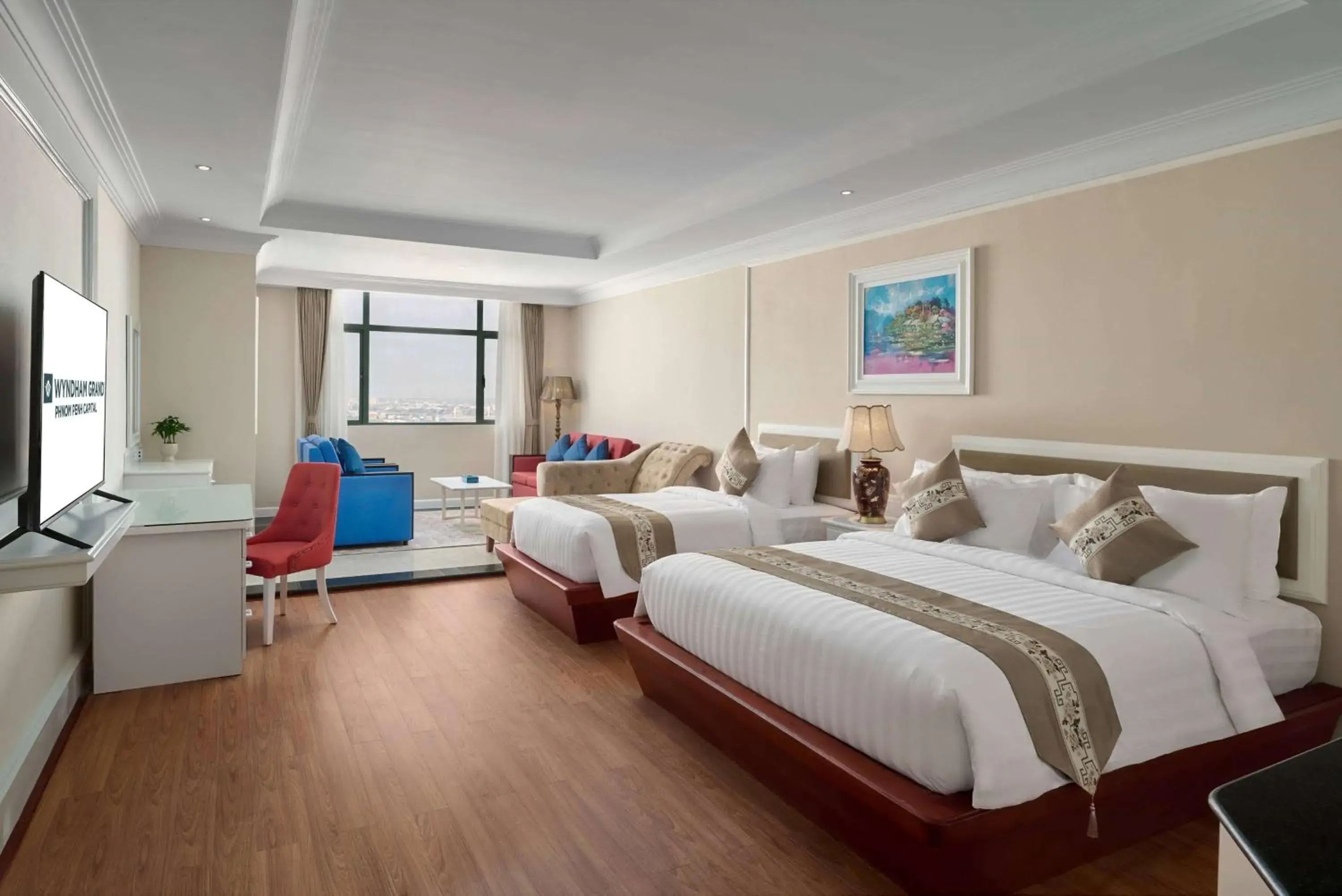 Deluxe Room in Wyndham Grand Phnom Penh Capital Deluxe Room in Wyndham Grand Phnom Penh Capital