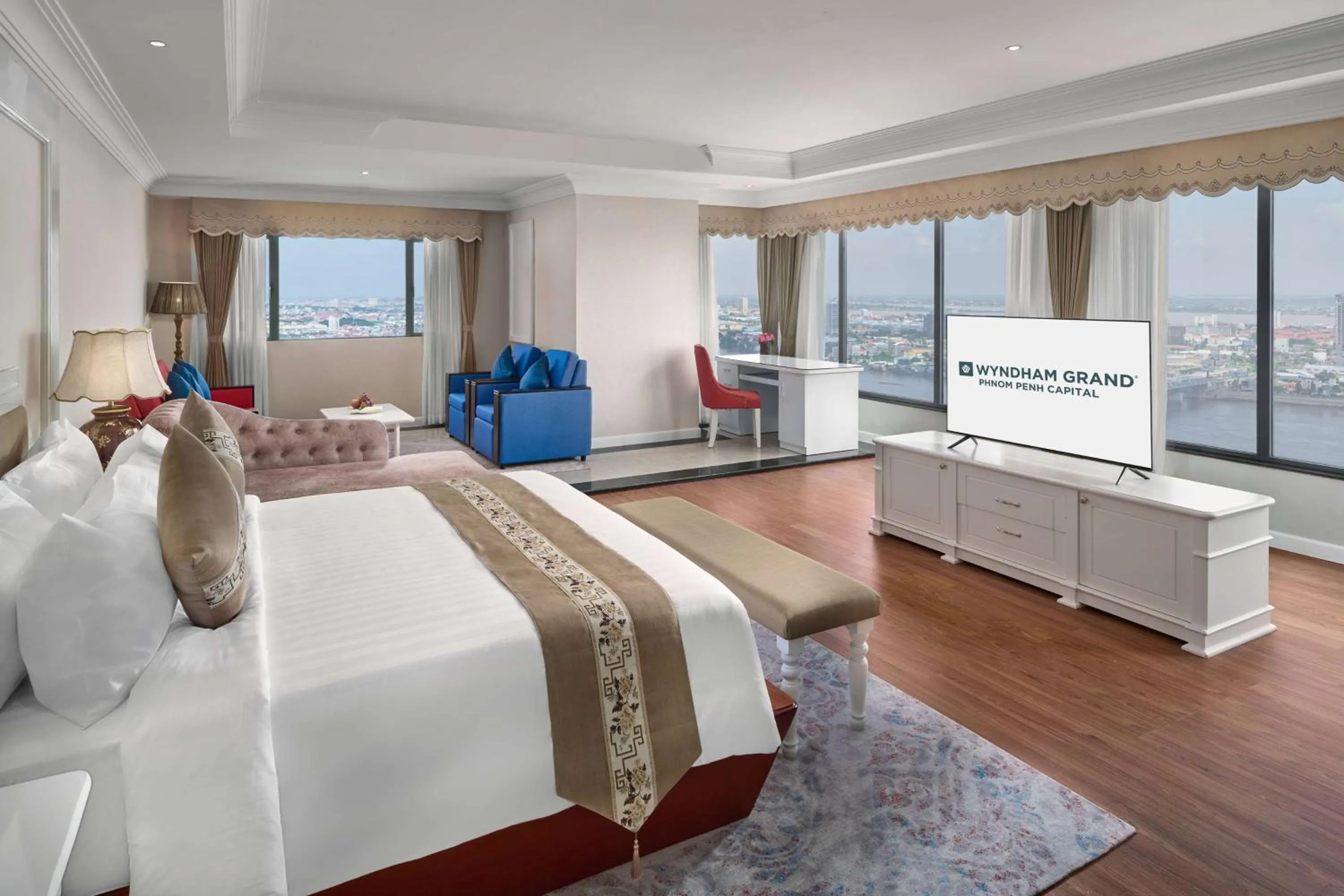 Bed in Wyndham Grand Phnom Penh Capital