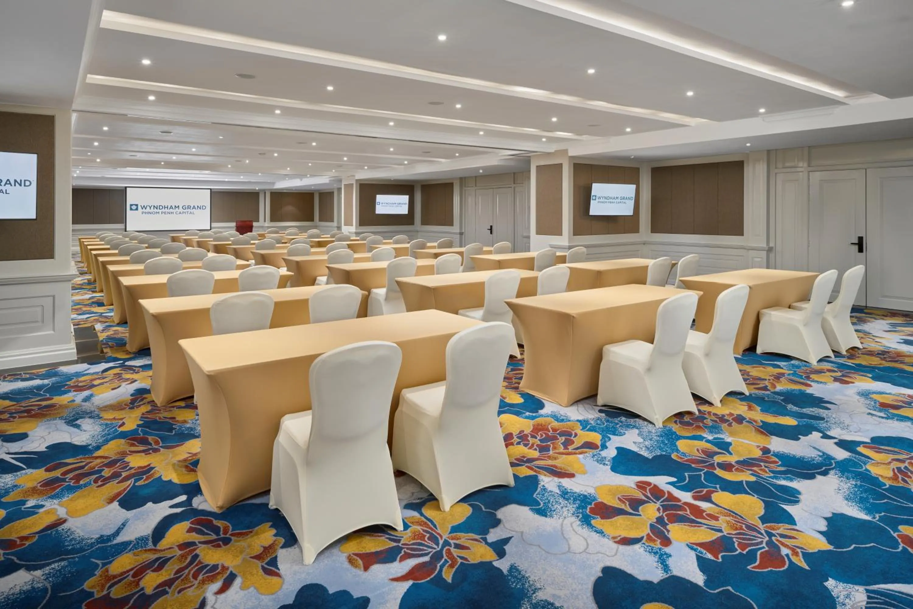 Meeting/conference room in Wyndham Grand Phnom Penh Capital