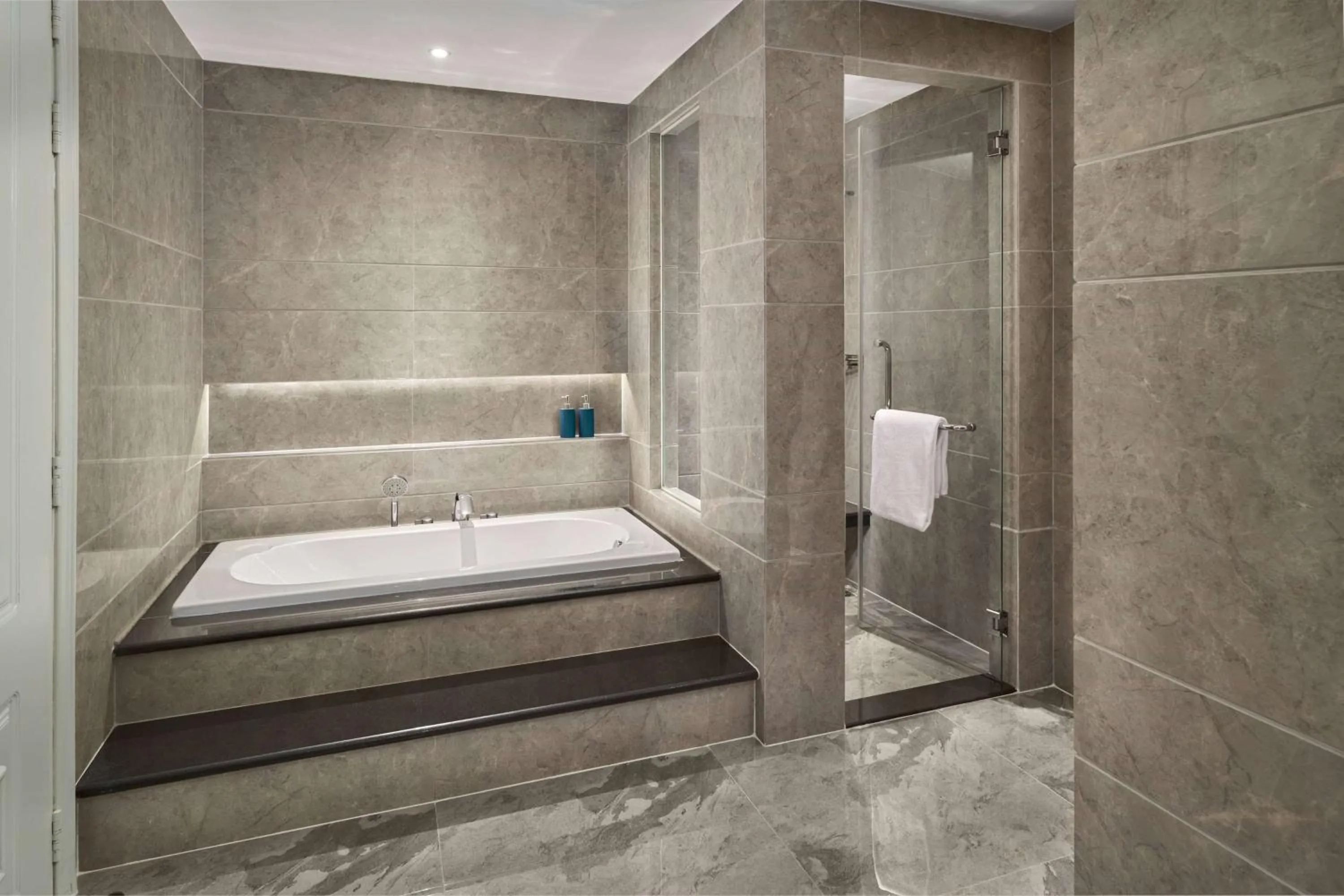 Toilet, Bed in Wyndham Grand Phnom Penh Capital