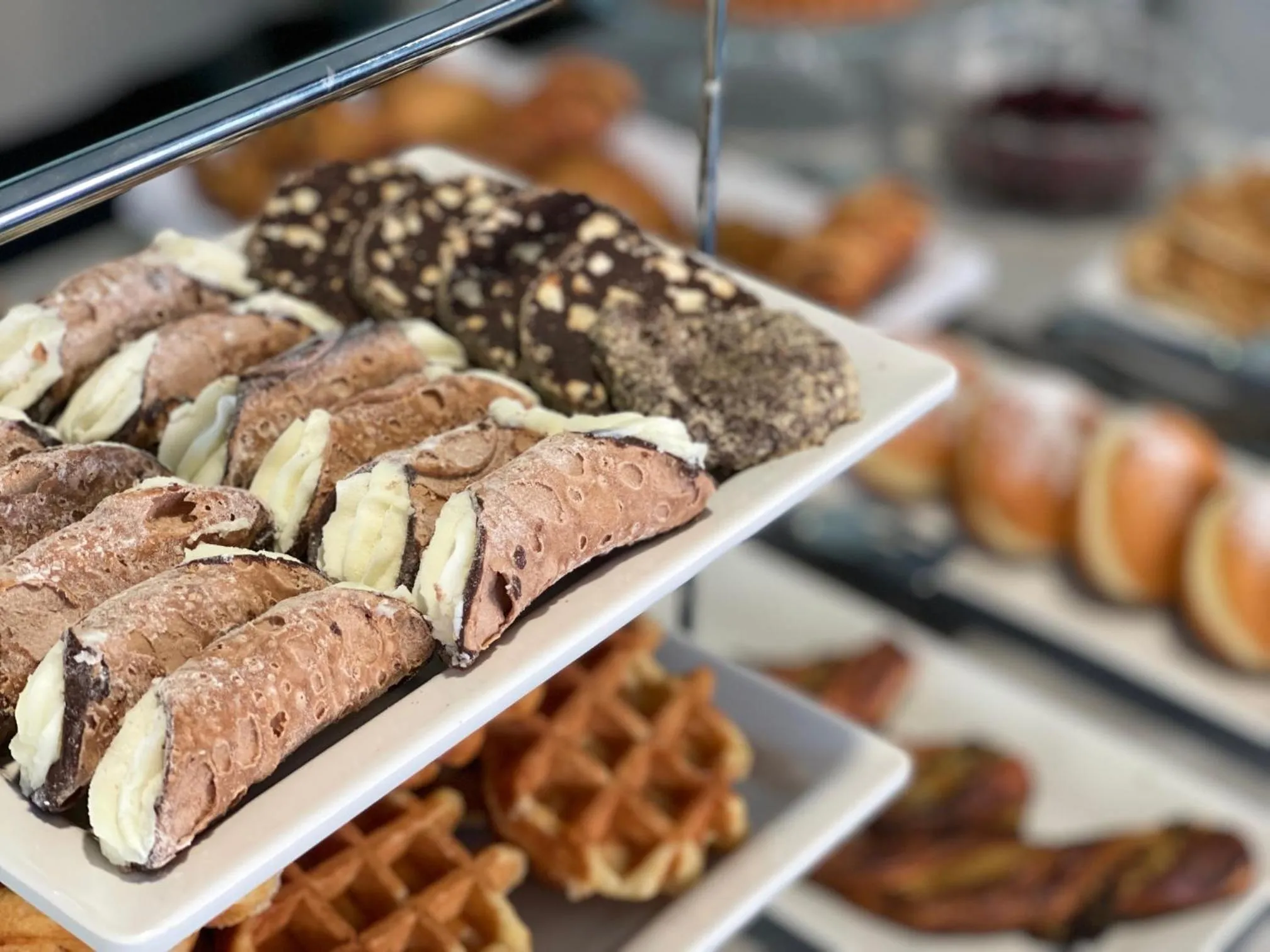 Breakfast in Hotel Continental