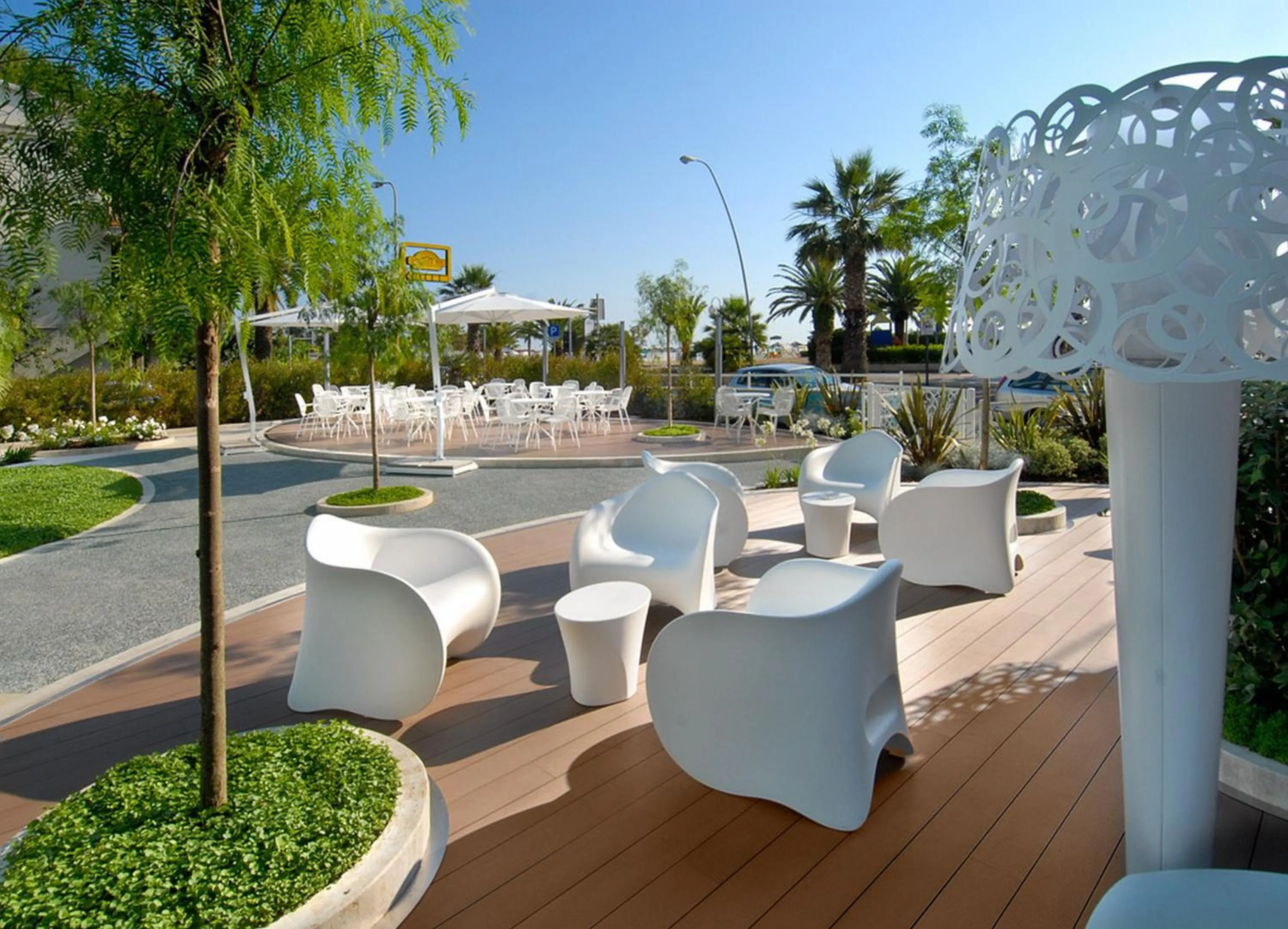 Patio in Hotel Continental