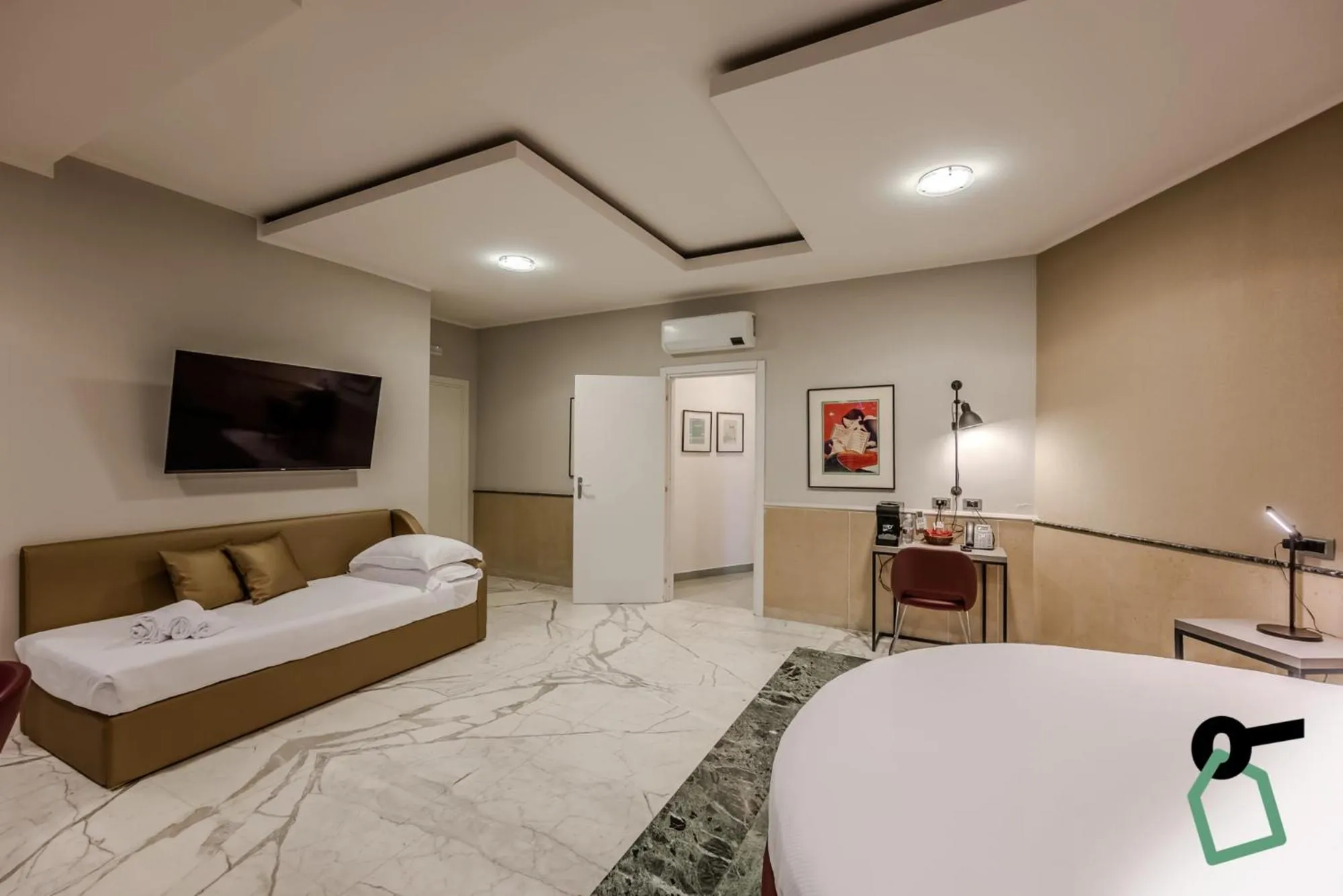 Photo of the whole room, Bed in Hotiday Apartments La Spezia