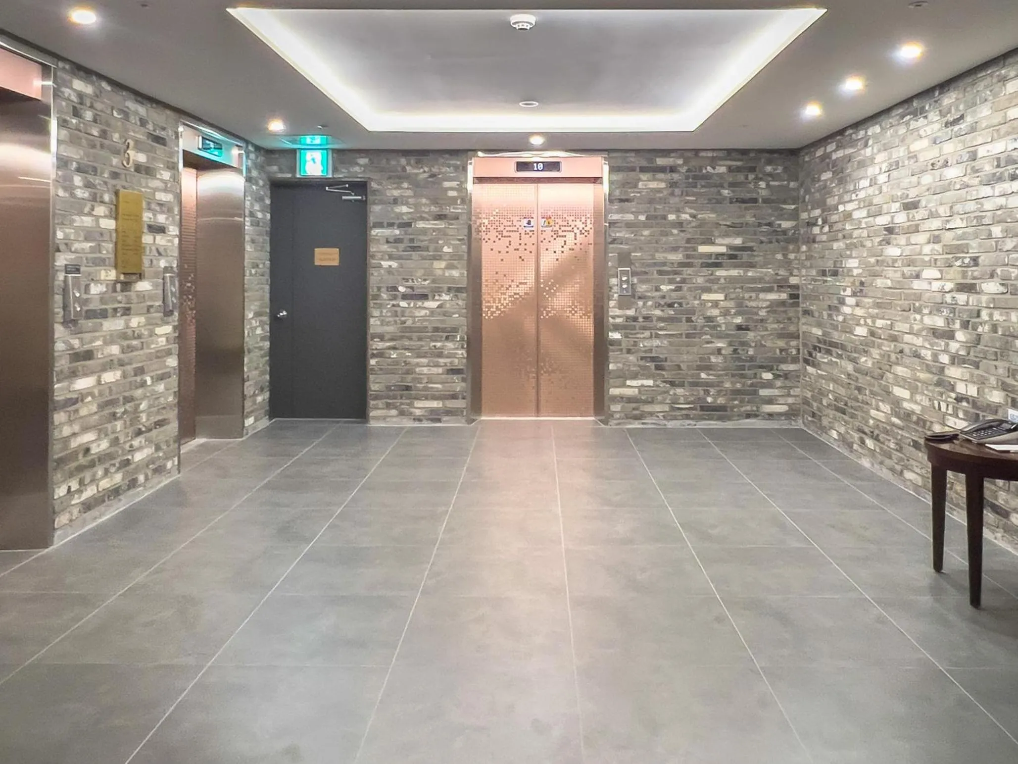 elevator in Best Western Jeju Hotel