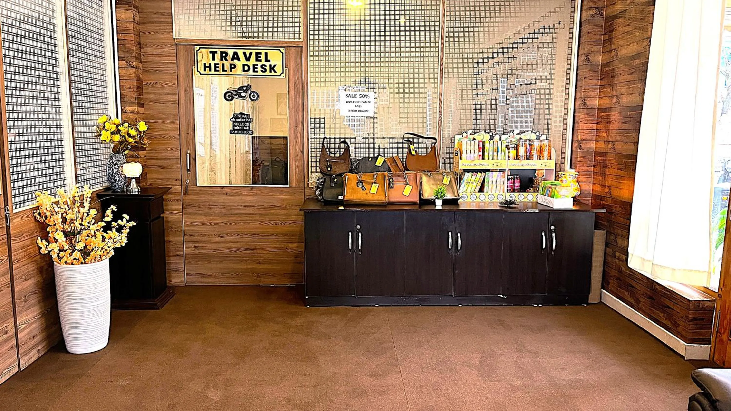 Lobby or reception in WANDER THRIVES INN By Ads Manali