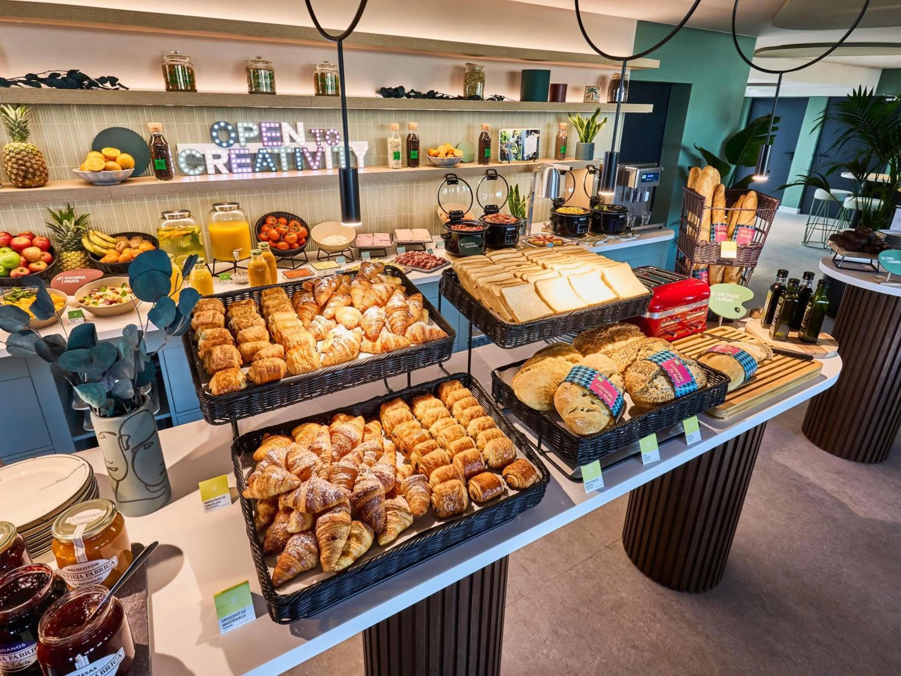 Breakfast in Ibis Styles Madrid Airport Valdebebas