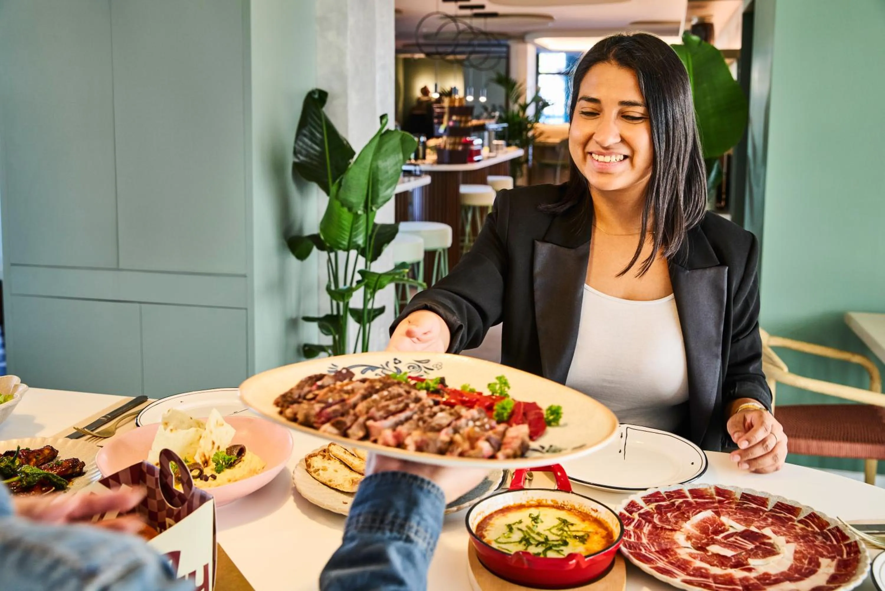 Restaurant/places to eat in Ibis Styles Madrid Airport Valdebebas