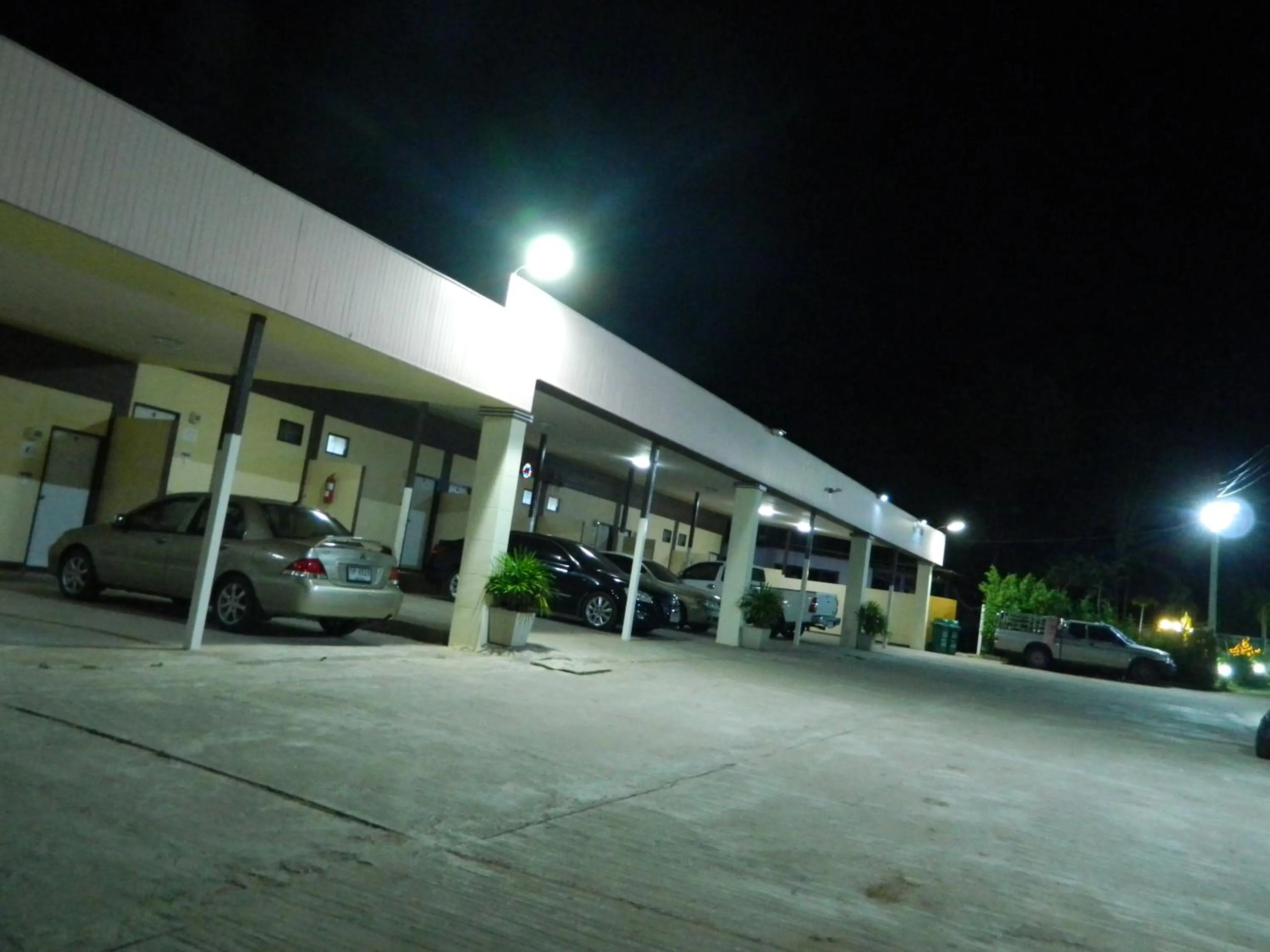 Property building in Garden Place