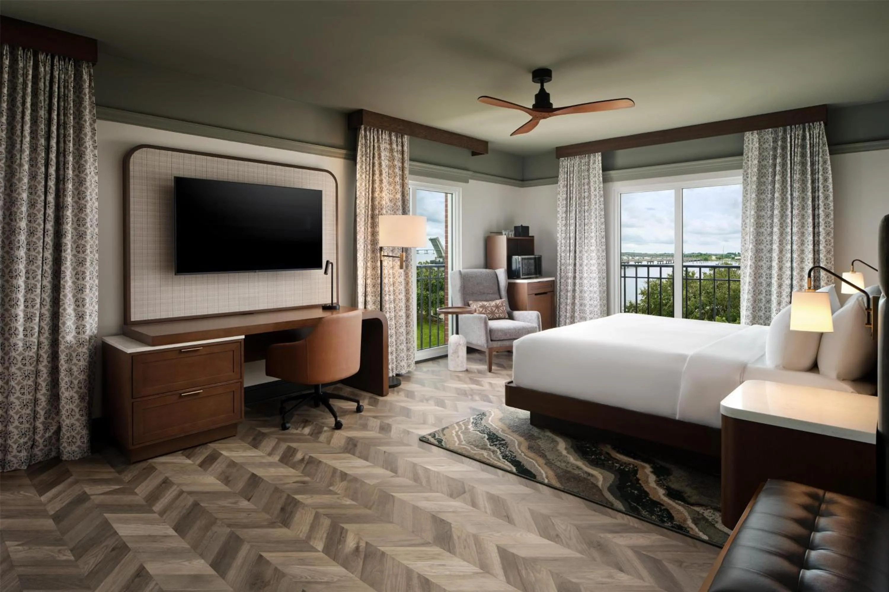 Bed in Tryon Riverfront Inn New Bern, Tapestry Collection By Hilton