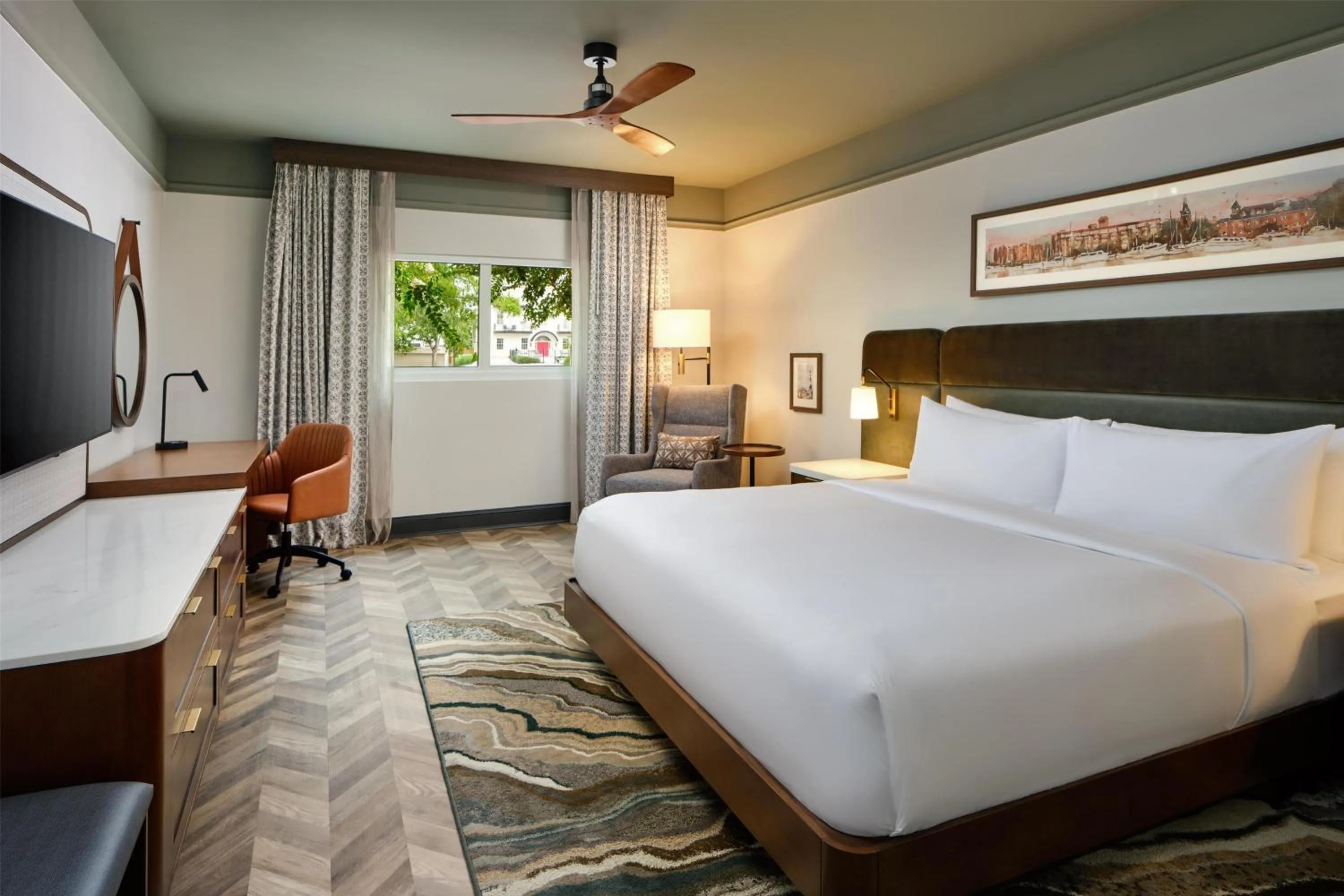 Bed in Tryon Riverfront Inn New Bern, Tapestry Collection By Hilton