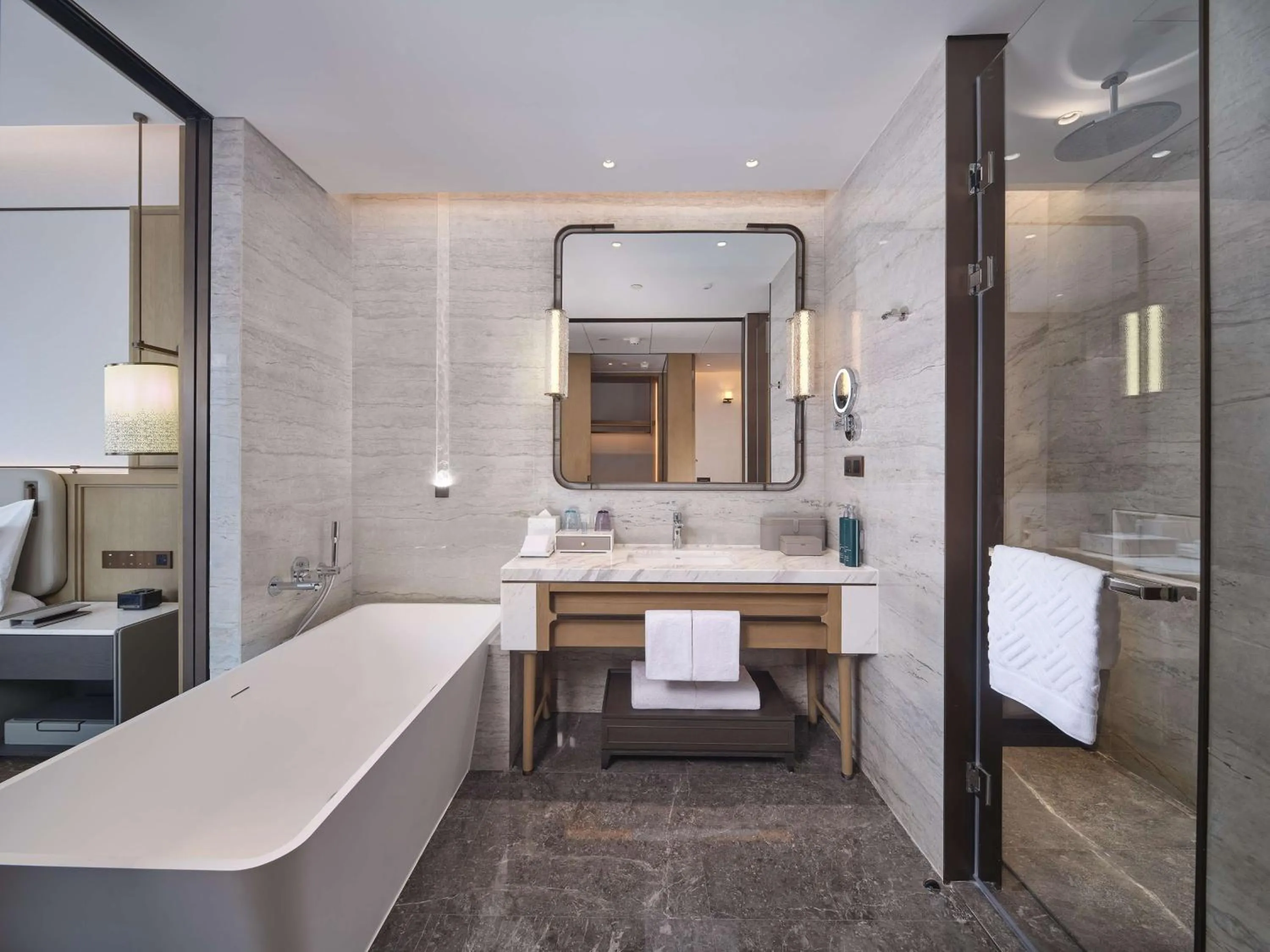 Bathroom in Hilton Jiashan