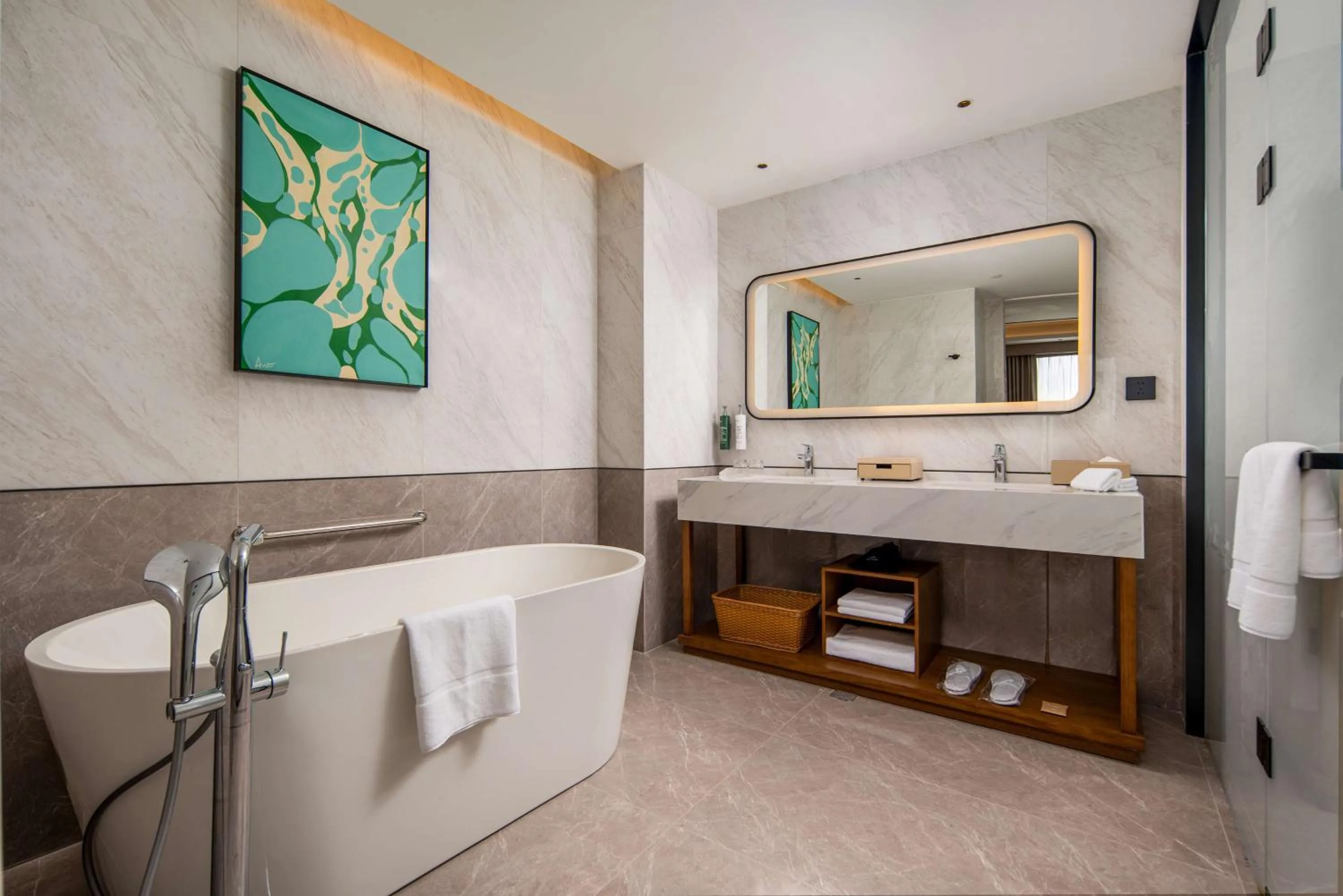 Bathroom in Hilton Garden Inn Suzhou Kunshan
