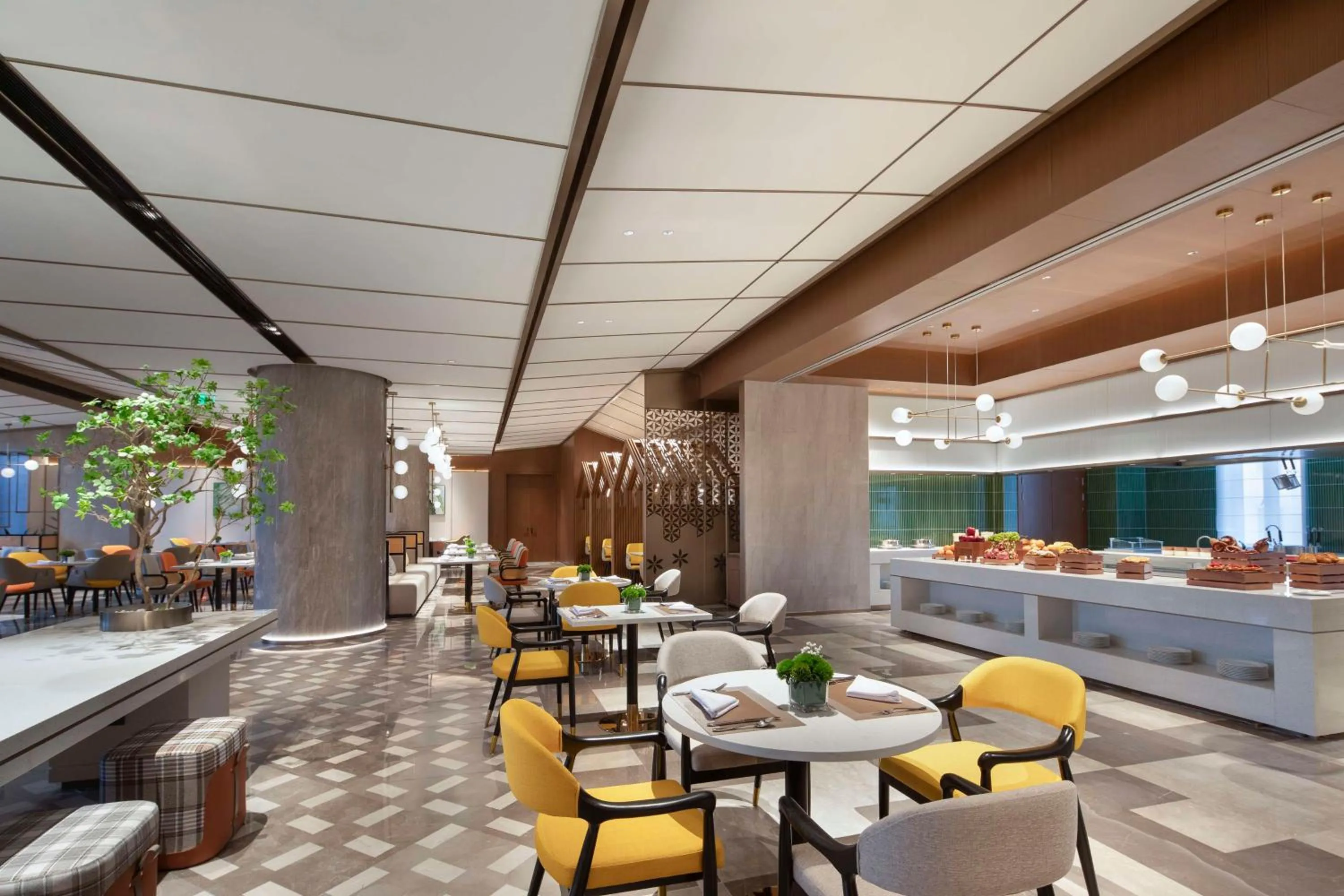 Restaurant/places to eat in Hilton Garden Inn Tianjin Five Great Avenues