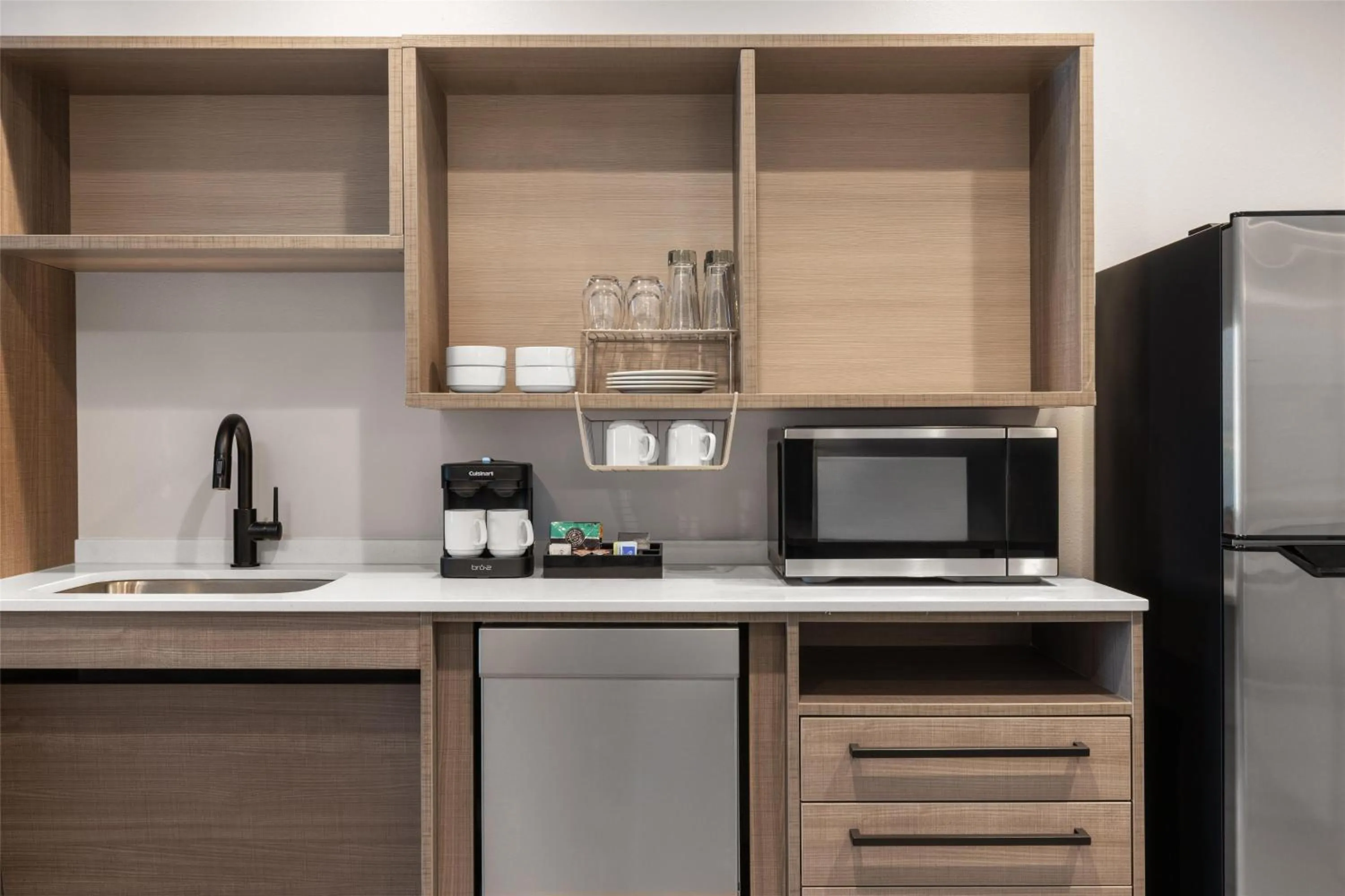 Kitchen or kitchenette in Home2 Suites By Hilton Fort Worth Lake Worth