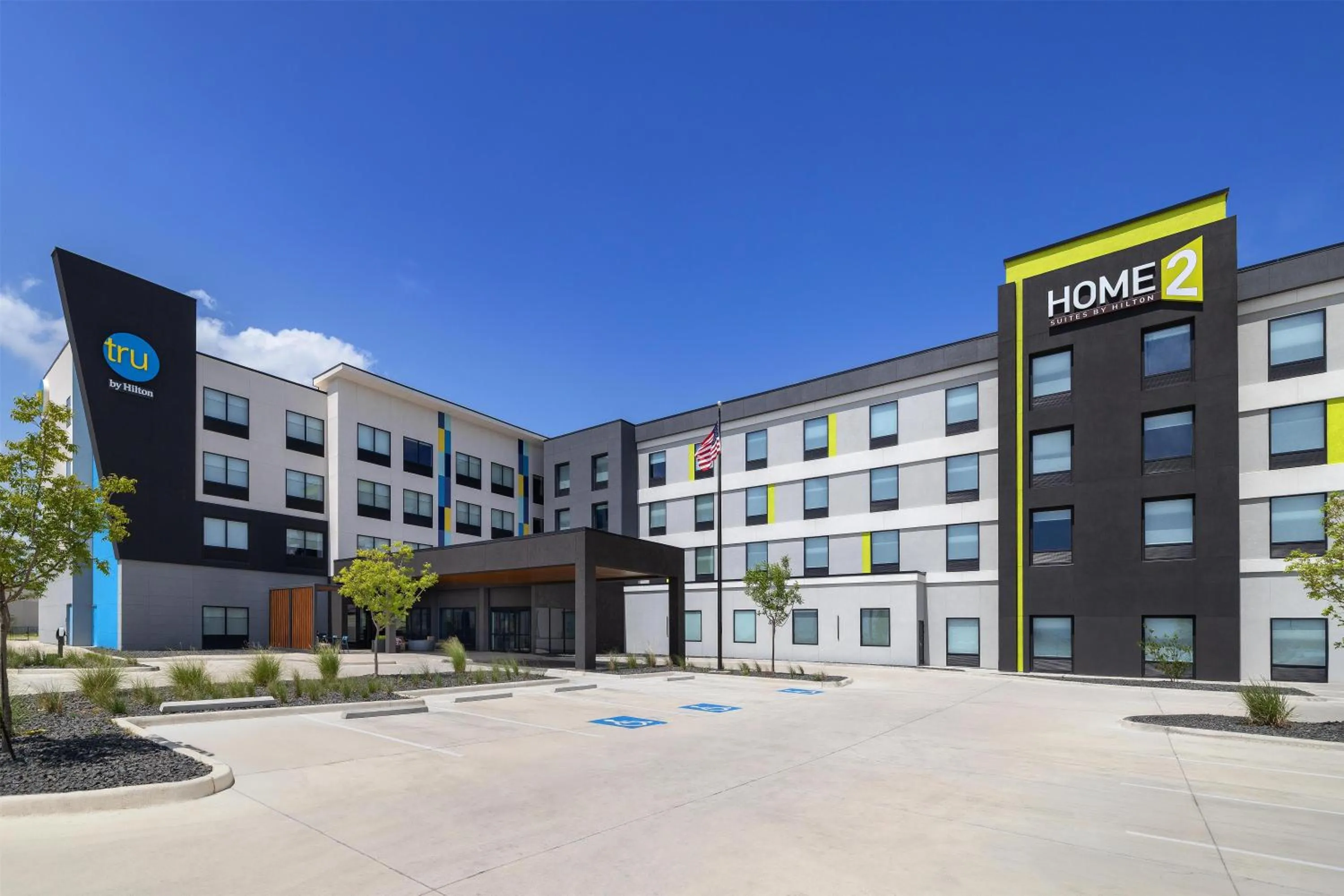 Property building in Home2 Suites By Hilton Fort Worth Lake Worth
