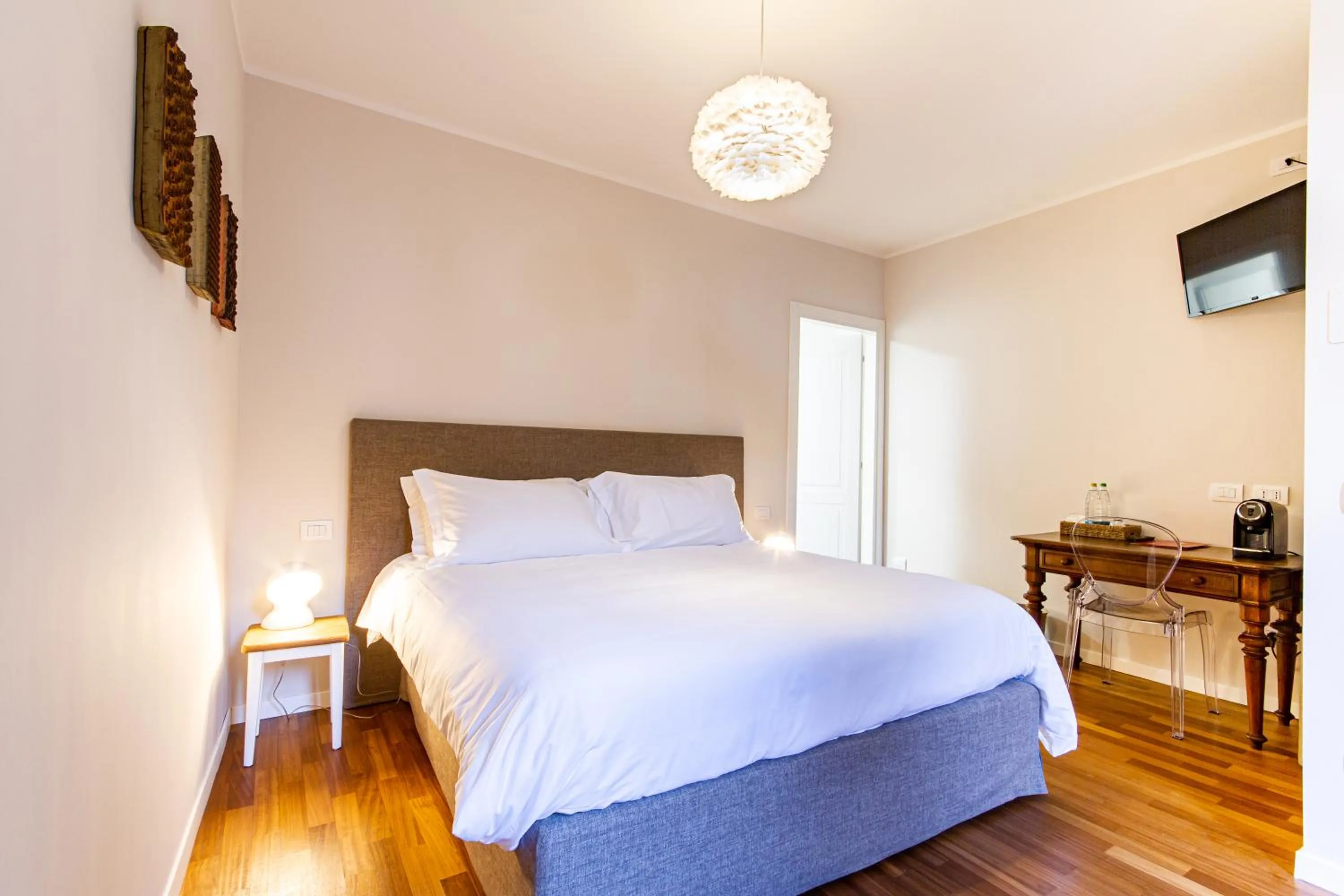 Bed in Albergo del Duca