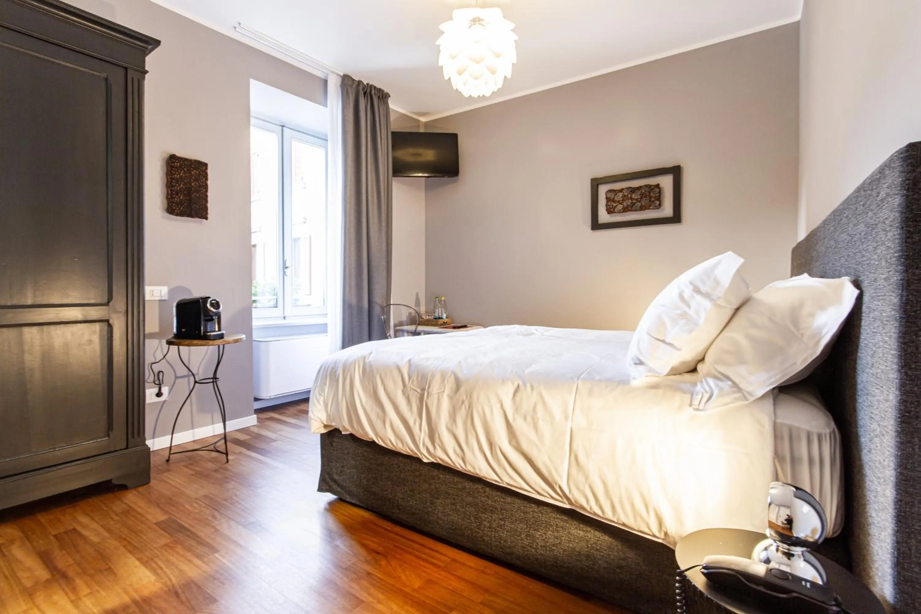 Bed in Albergo del Duca