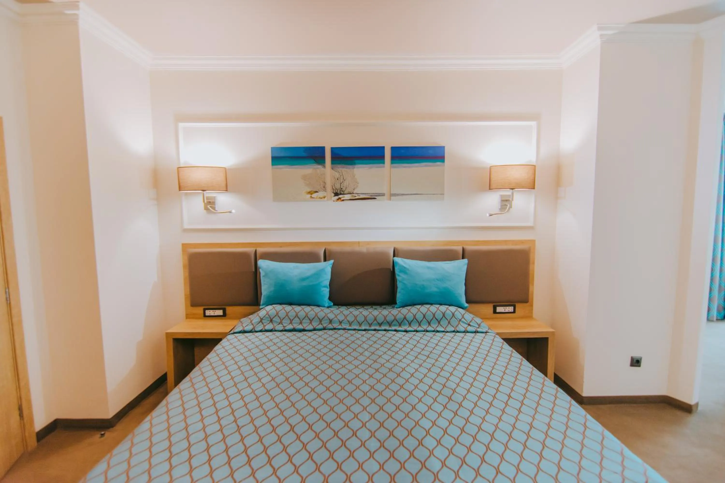 Photo of the whole room, Bed in Tiara Beach - All Inclusive