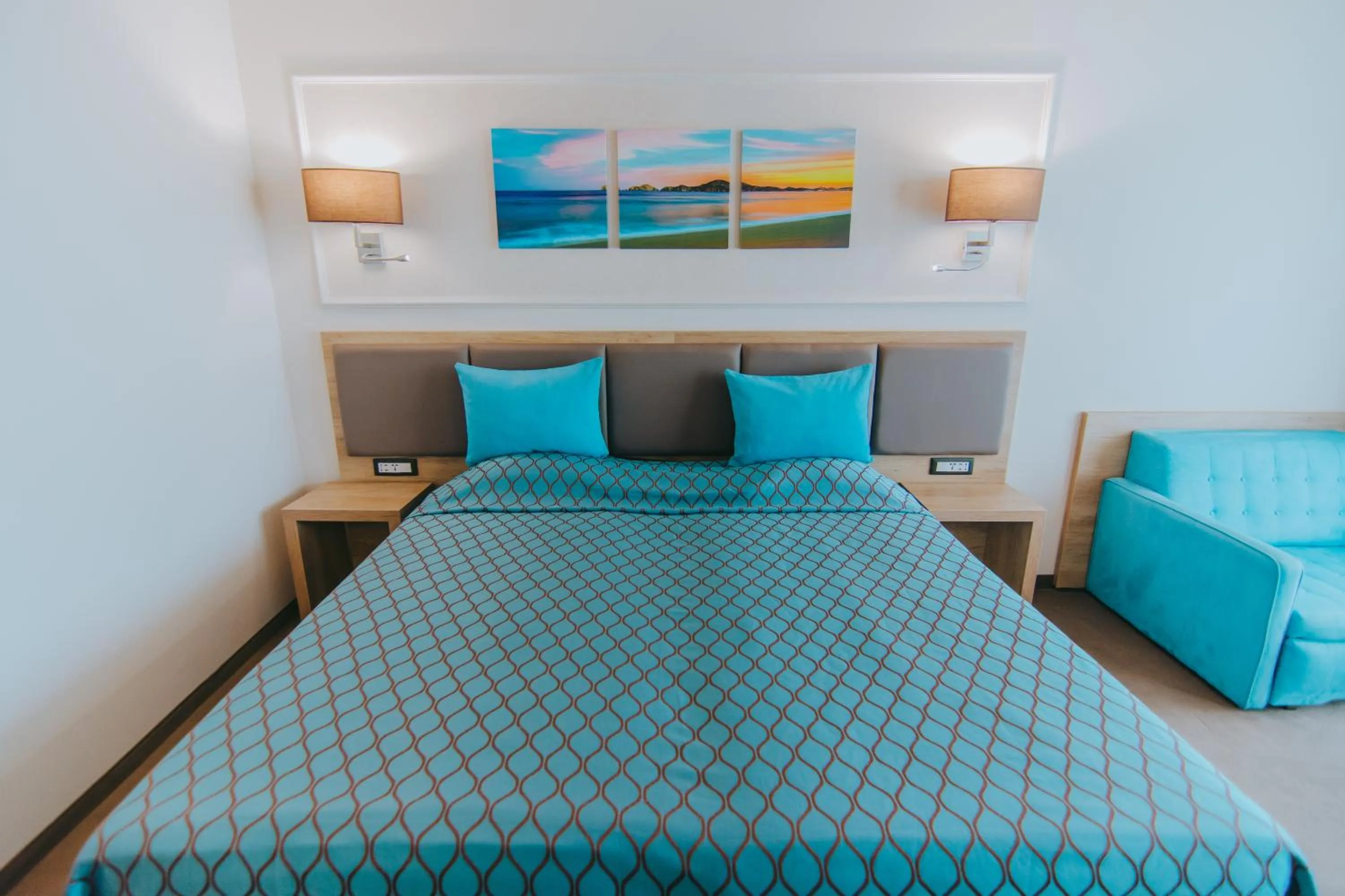 Property building, Bed in Tiara Beach - All Inclusive