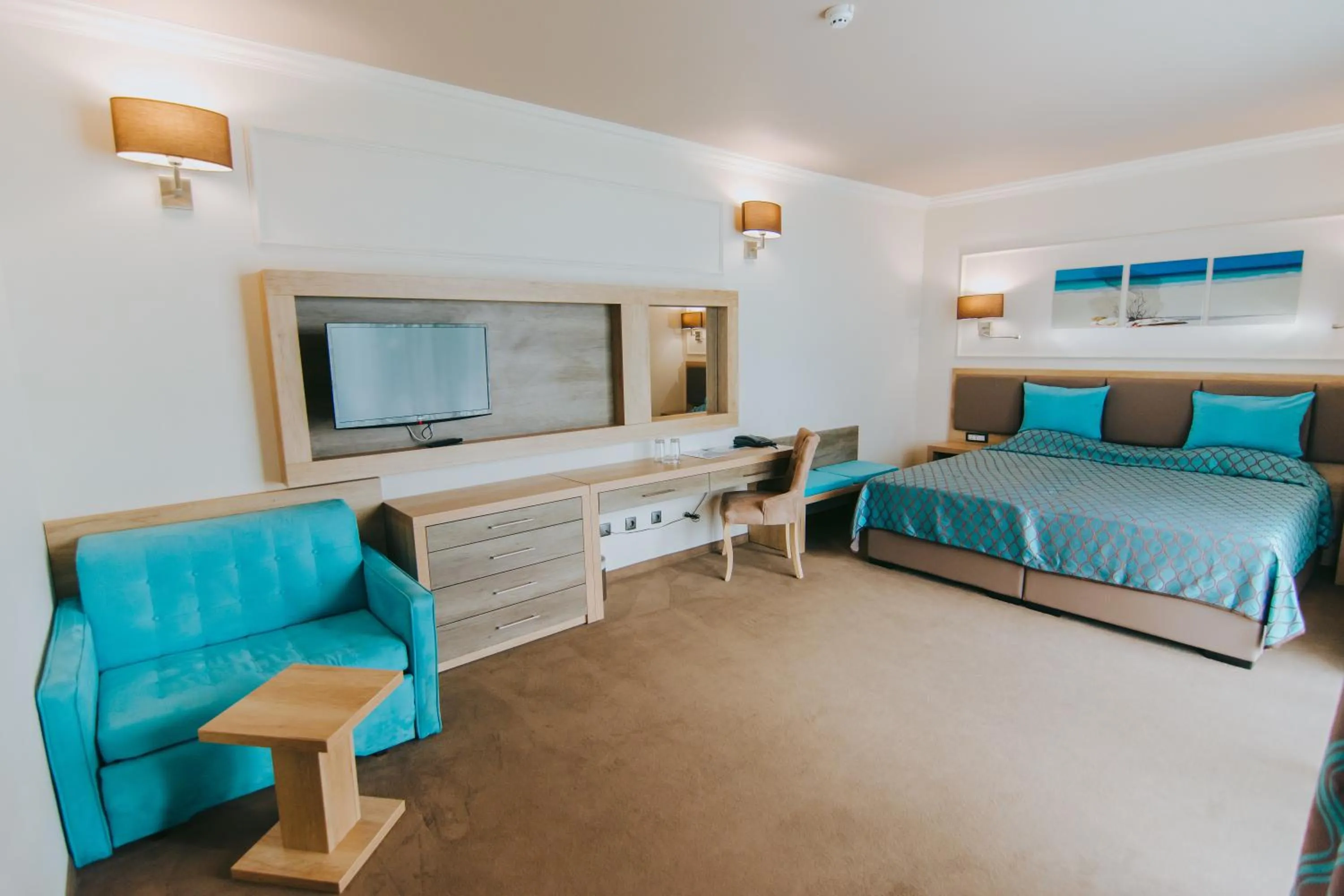 Photo of the whole room in Tiara Beach - All Inclusive