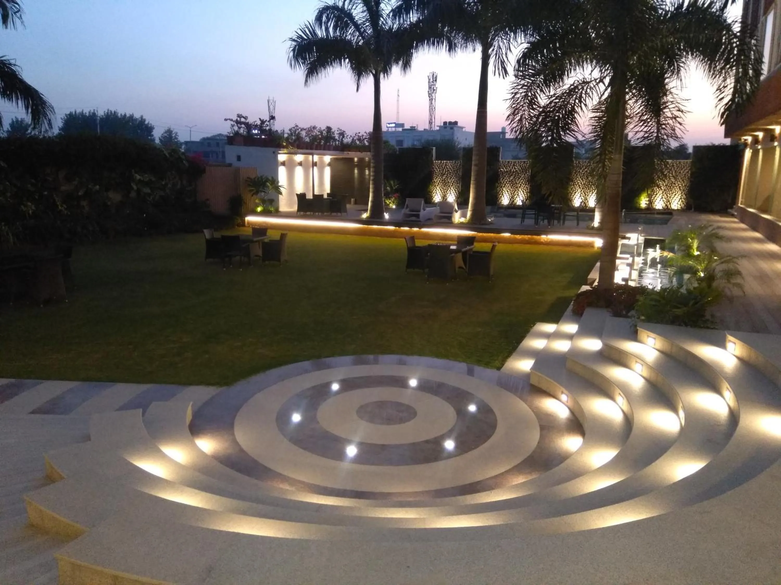 Garden in Country Inn & Suites By Radisson Jammu