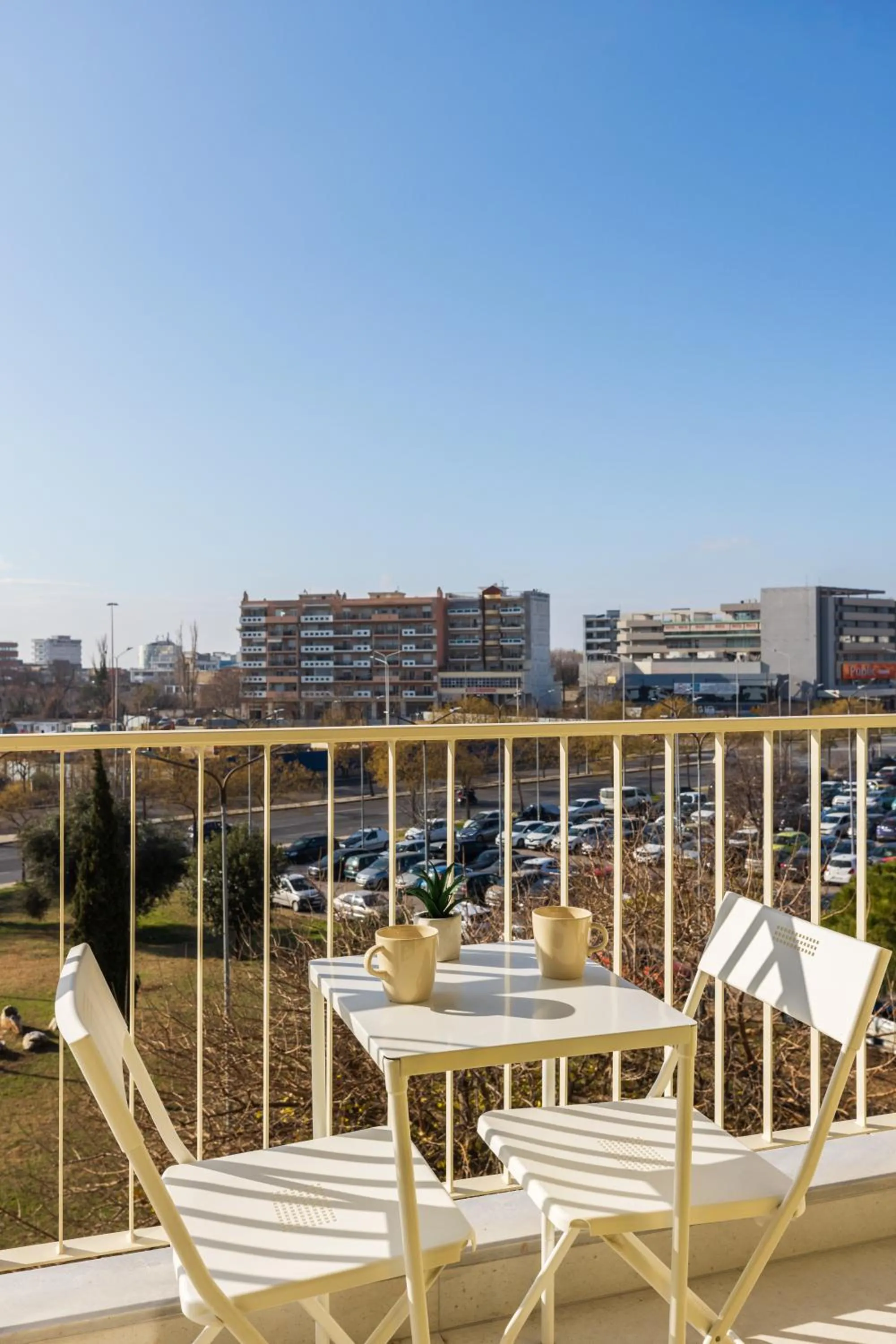 Property building in Soho Harbor by halu!