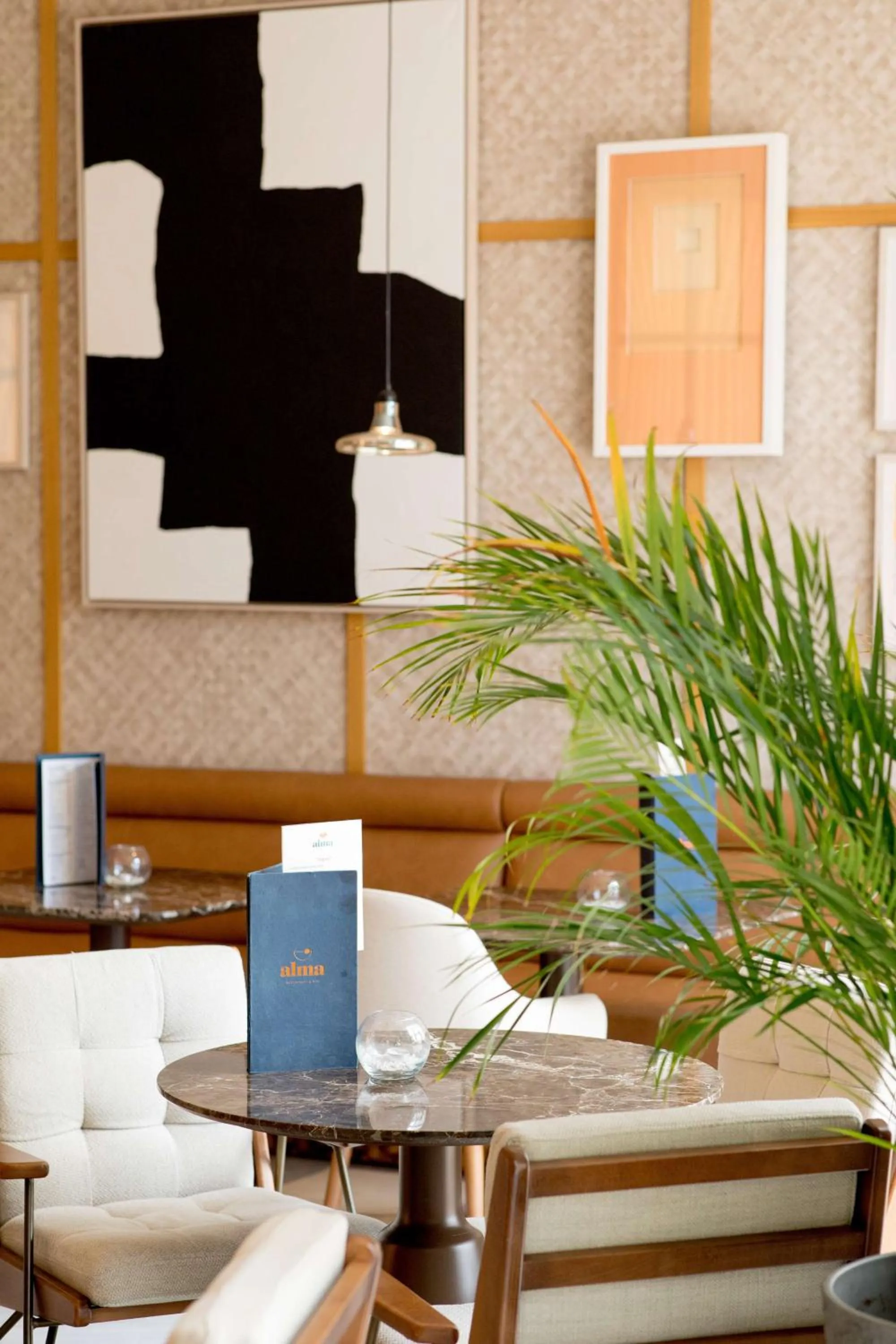 Lounge or bar in Hilton Mallorca Galatzo