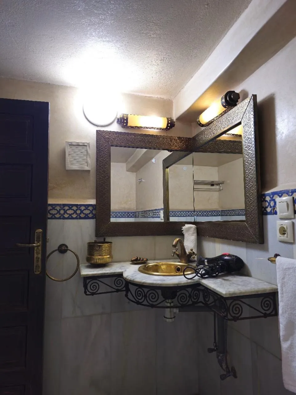 Bedroom in Riad Bab Fes Suite &Spa