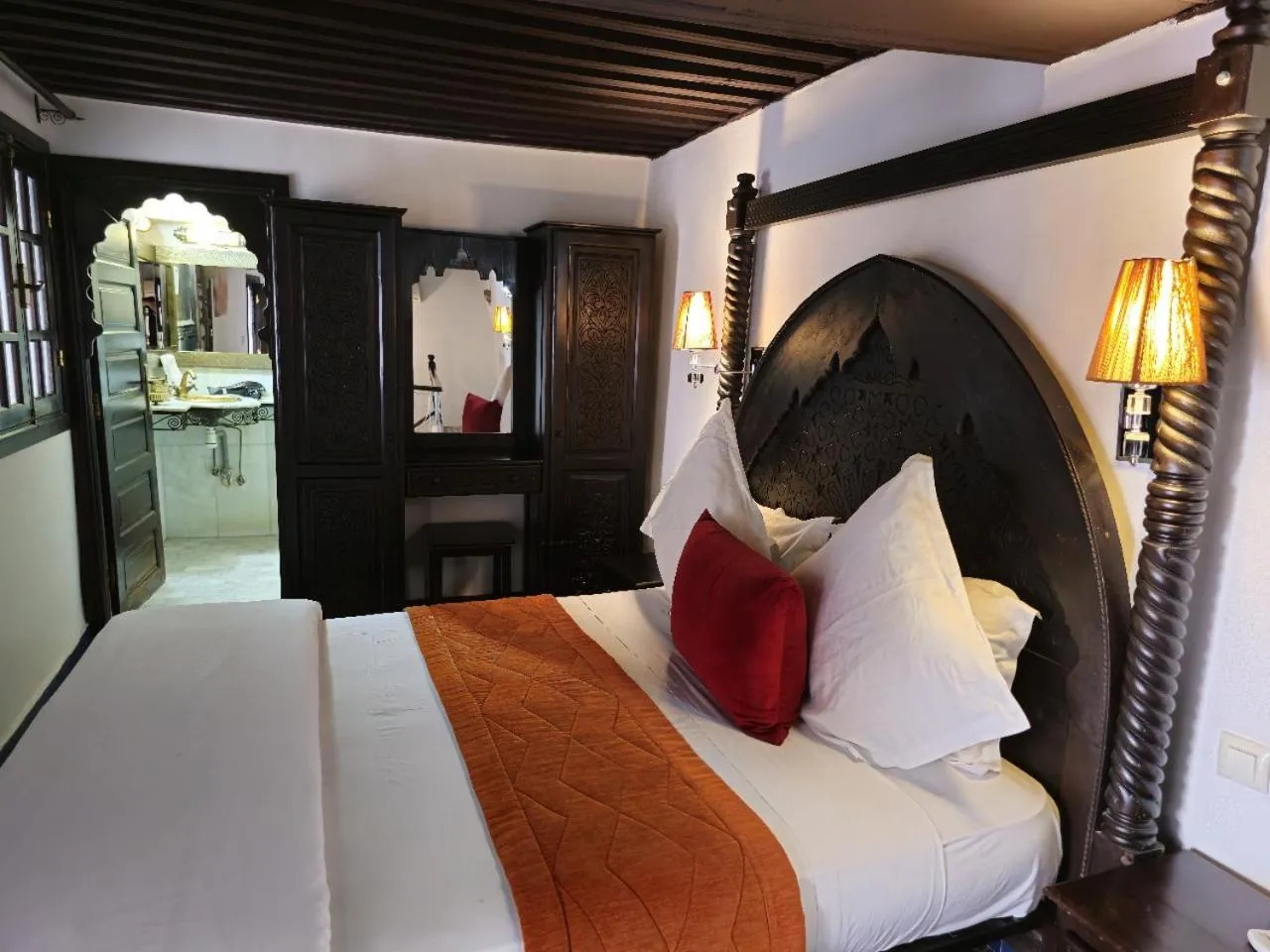 Bed in Riad Bab Fes Suite &Spa