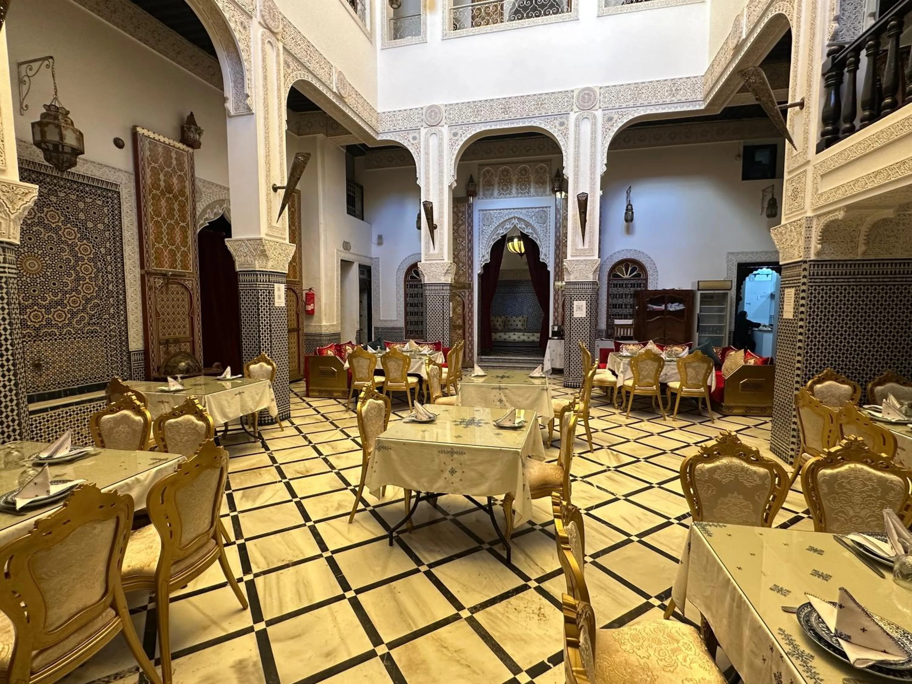 Restaurant/places to eat in Riad Fes Bab Rcif Suite &Spa