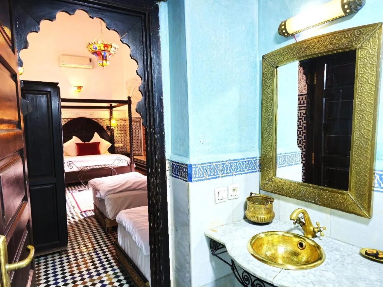 Bed in Riad Bab Fes Suite &Spa