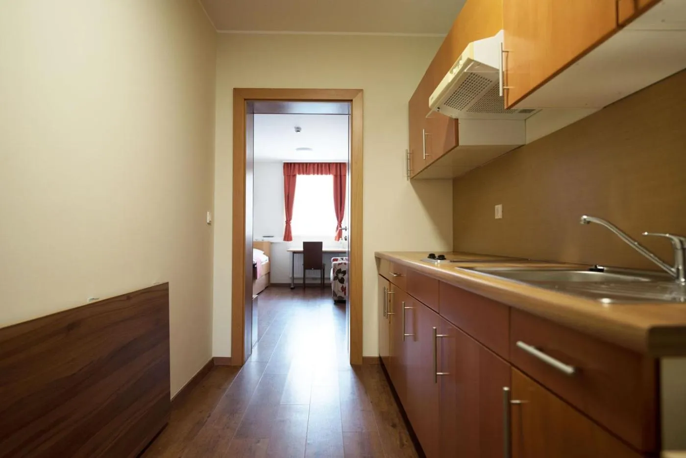 Kitchen or kitchenette, Bed in S Hotel