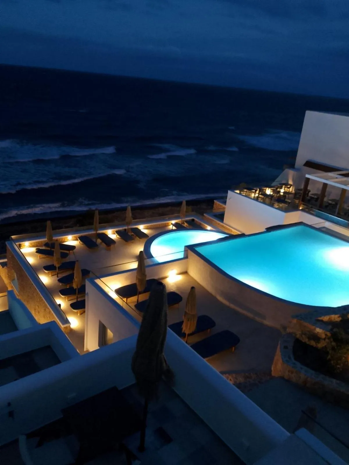 Night in Aelia Thalassa