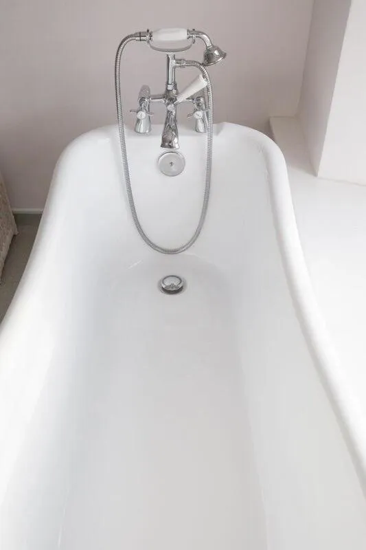 Bathroom in The Crown Inn