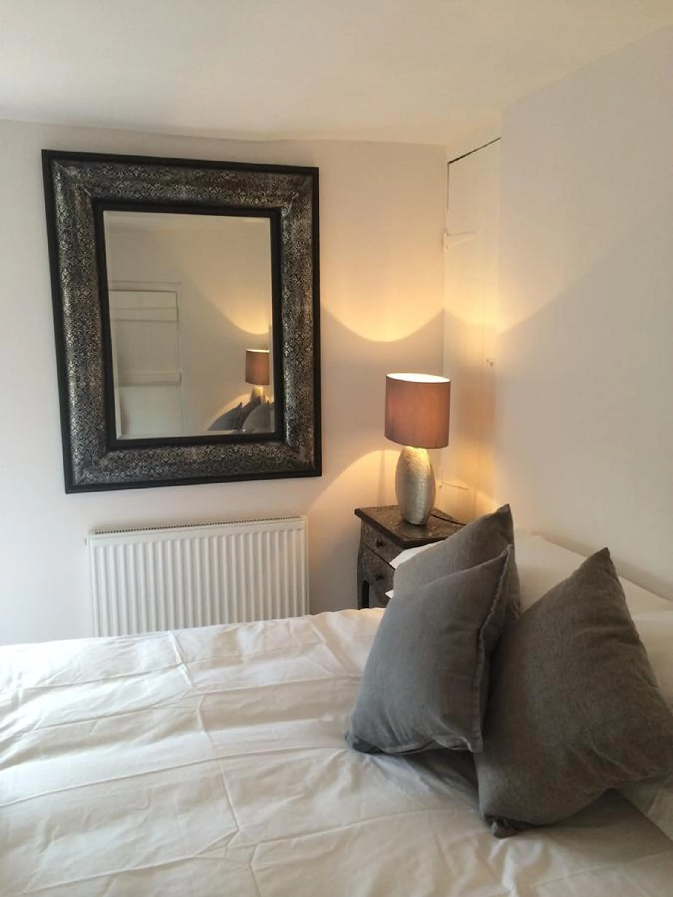 Decorative detail, Bed in The Crown Inn