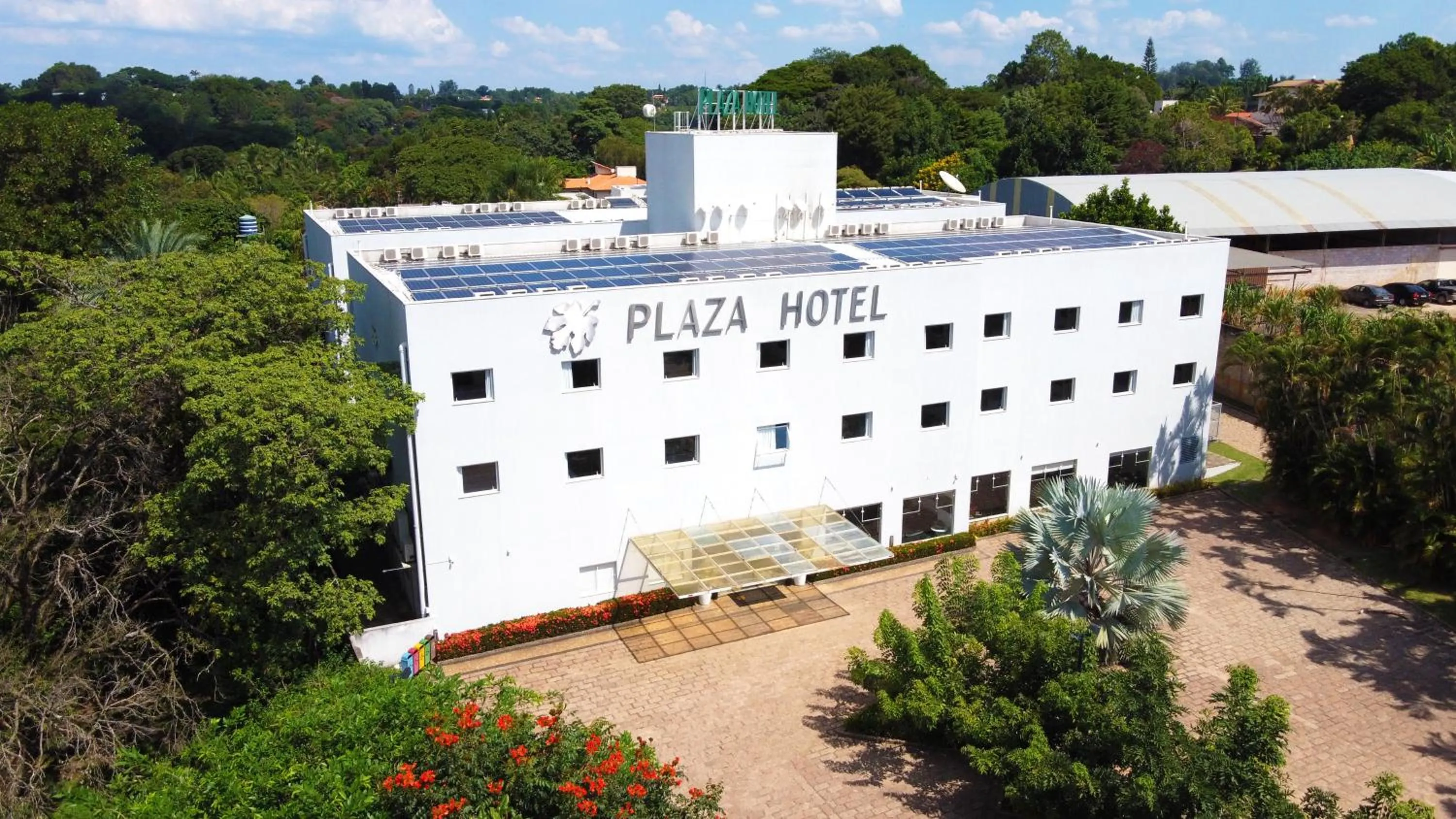 Facade/entrance in Valinhos Plaza Hotel