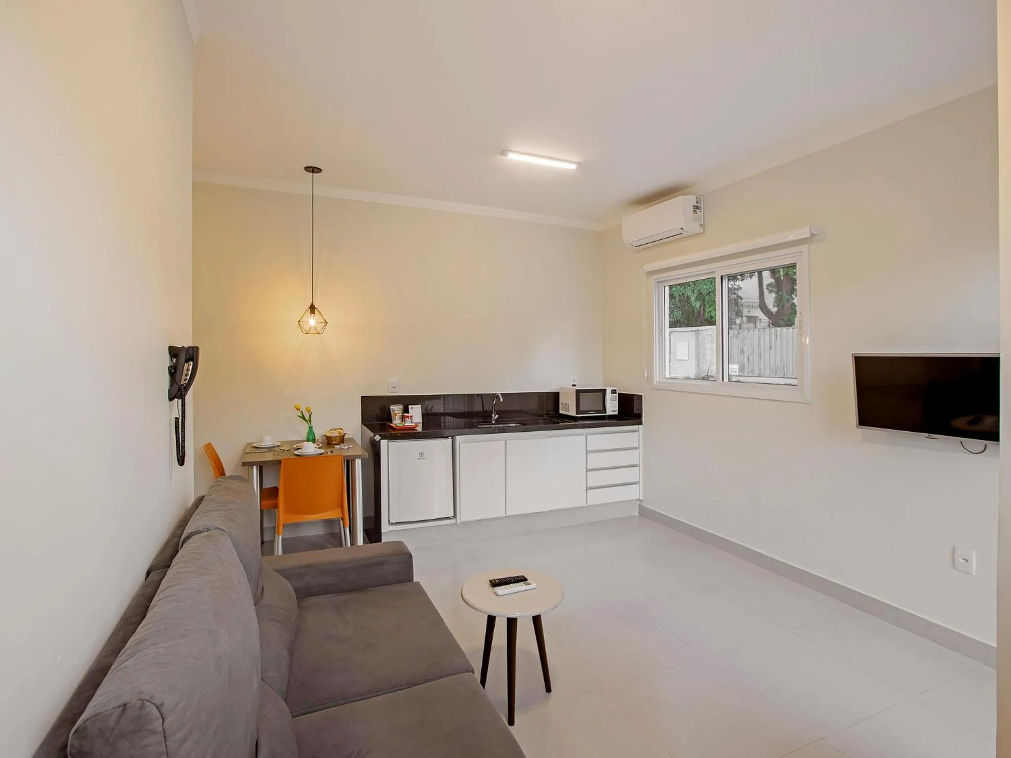 Seating area in Valinhos Plaza Hotel