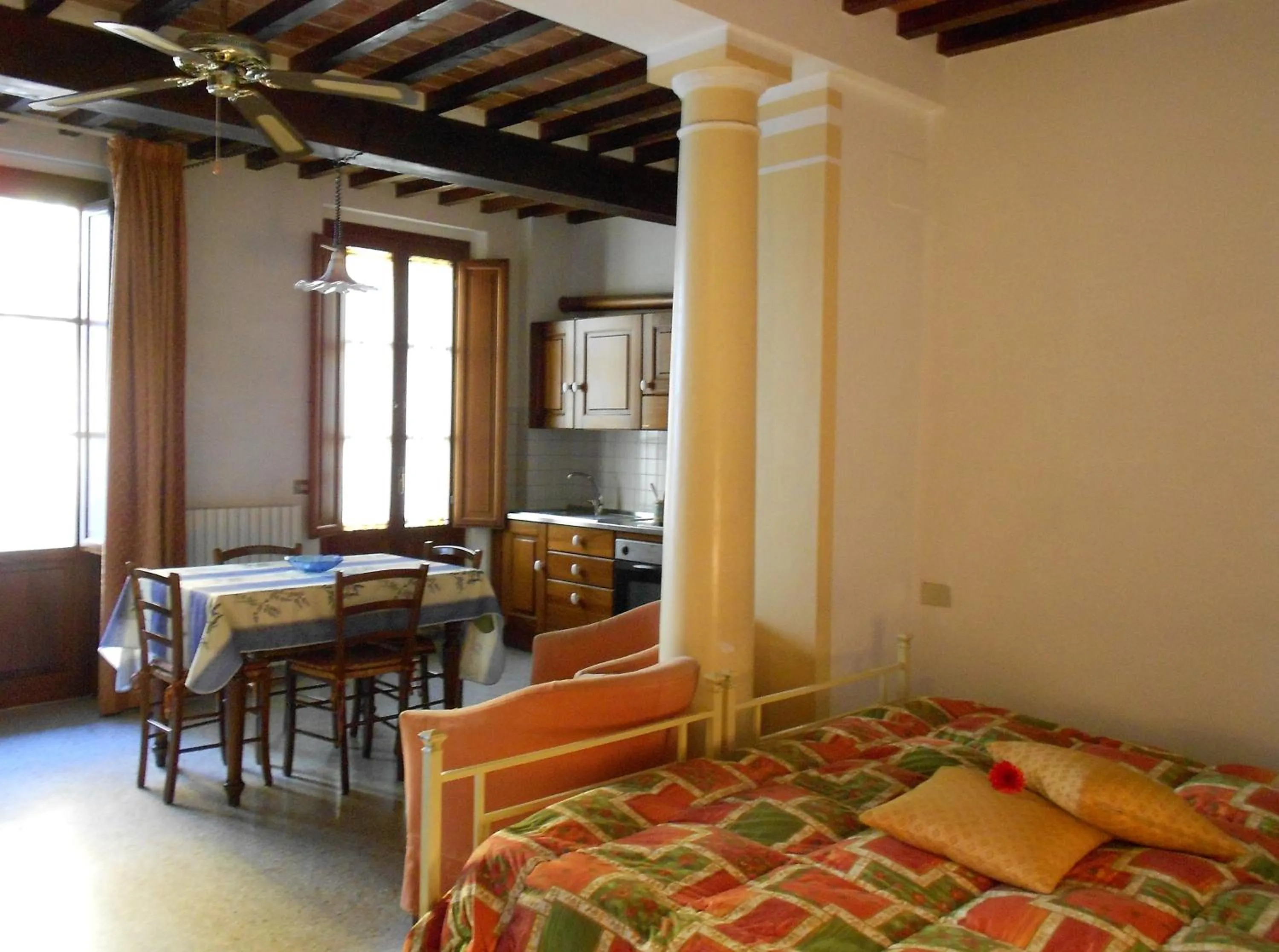 Day, Bed in Residence Domus