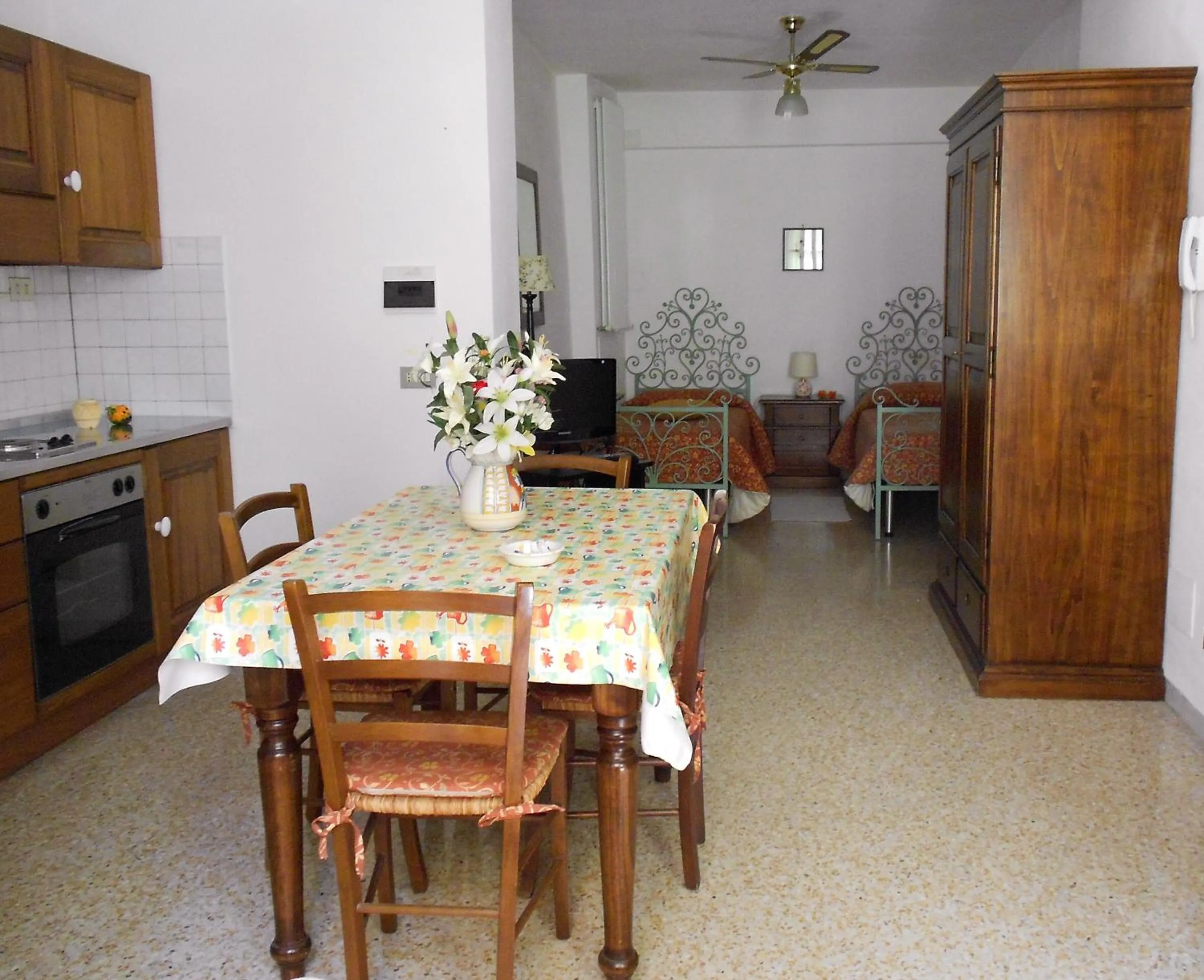 Day in Residence Domus