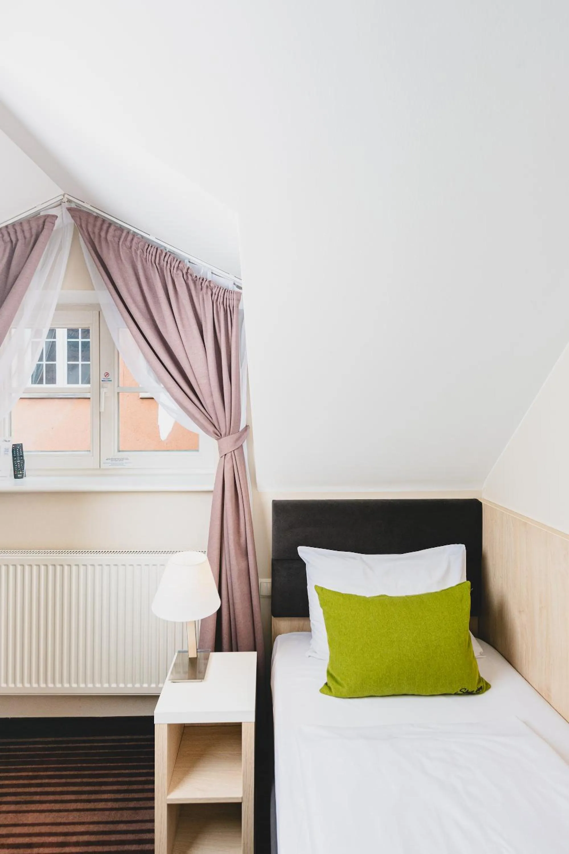 Bedroom, Bed in Stay inn Hotel Gdańsk