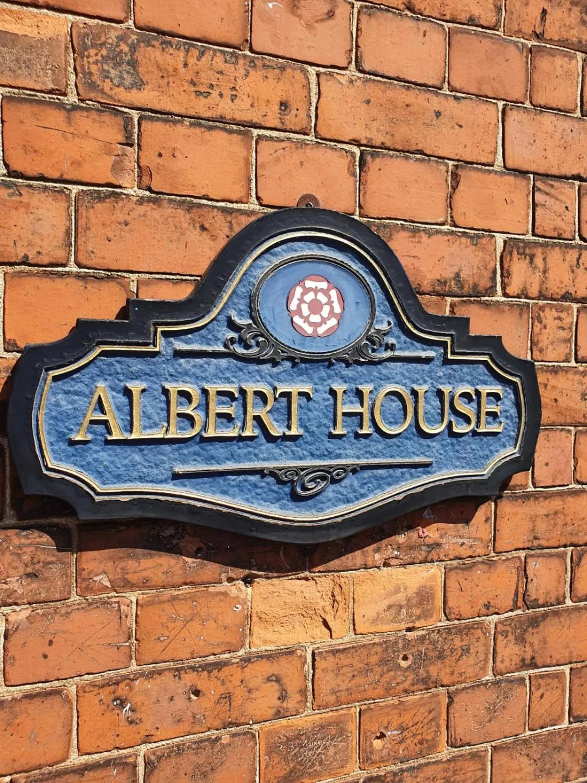 Albert House