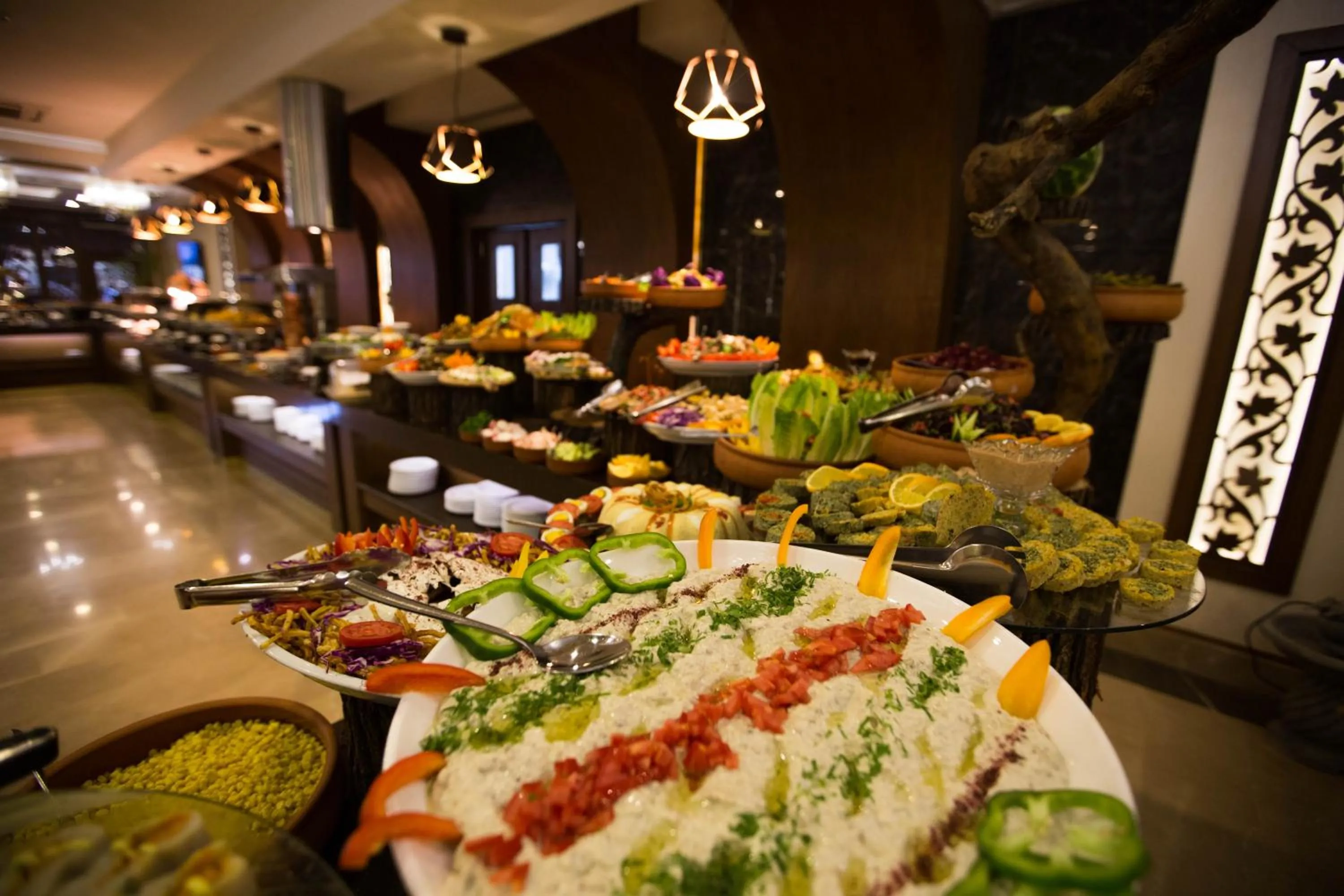 Restaurant/places to eat in Ankawa Royal Hotel & Spa