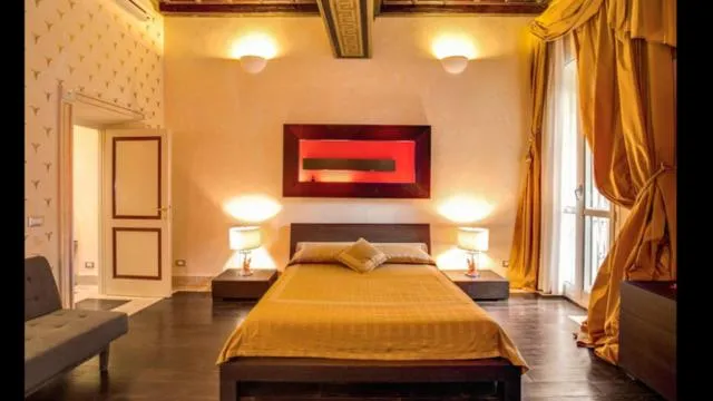 Bed in Grand Master Suites