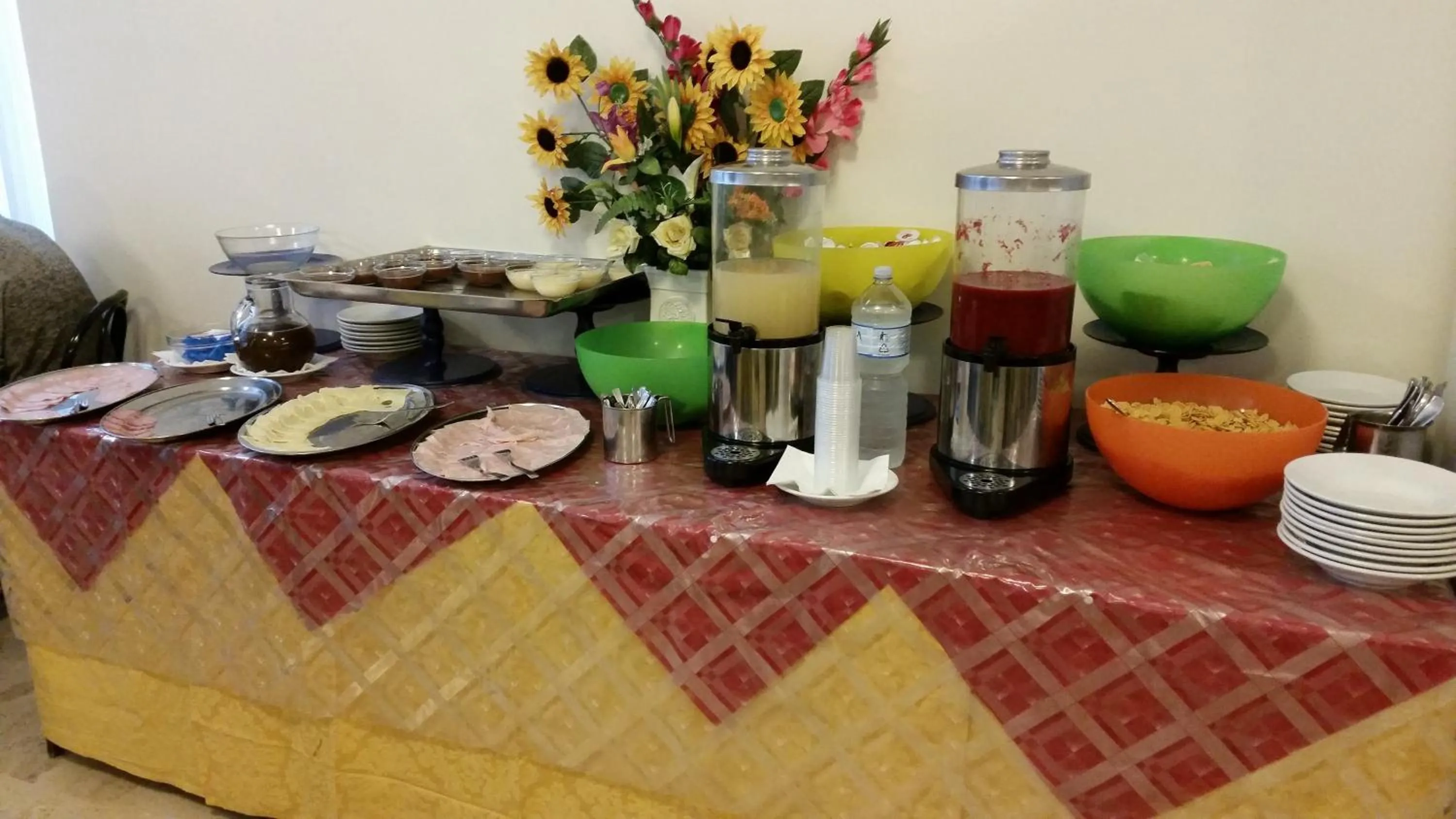 Food in Consul Hotel