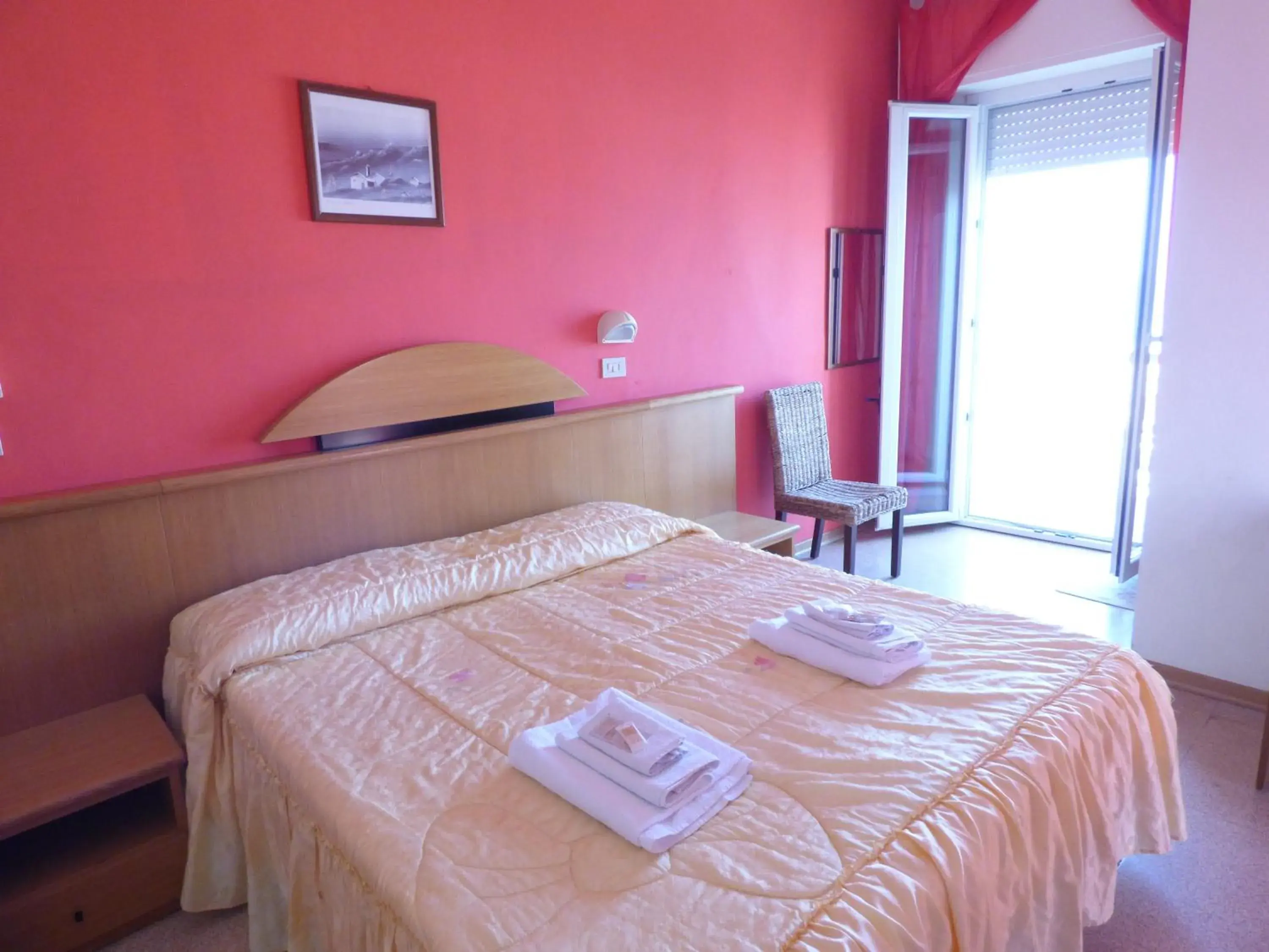 Consul Hotel Consul Hotel