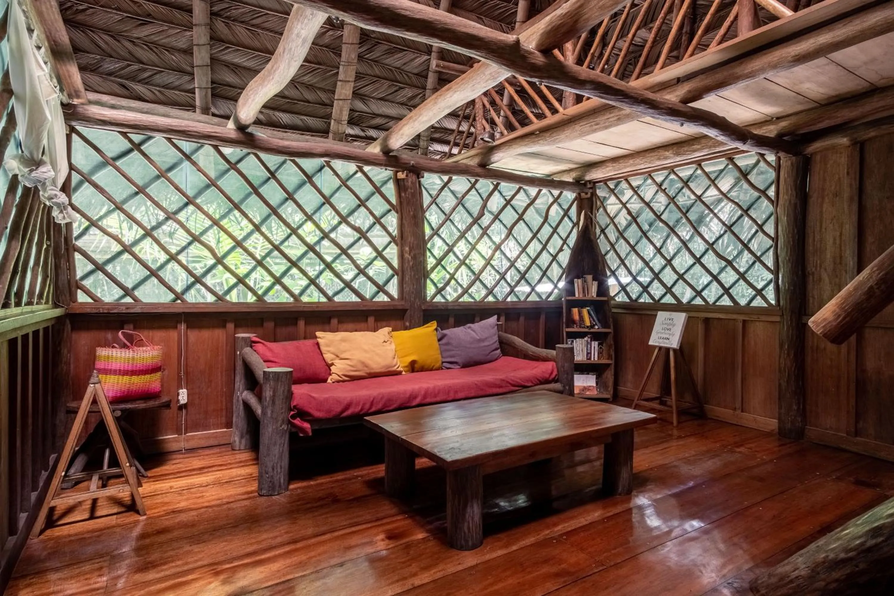 Living room in El Hotelito Perdido