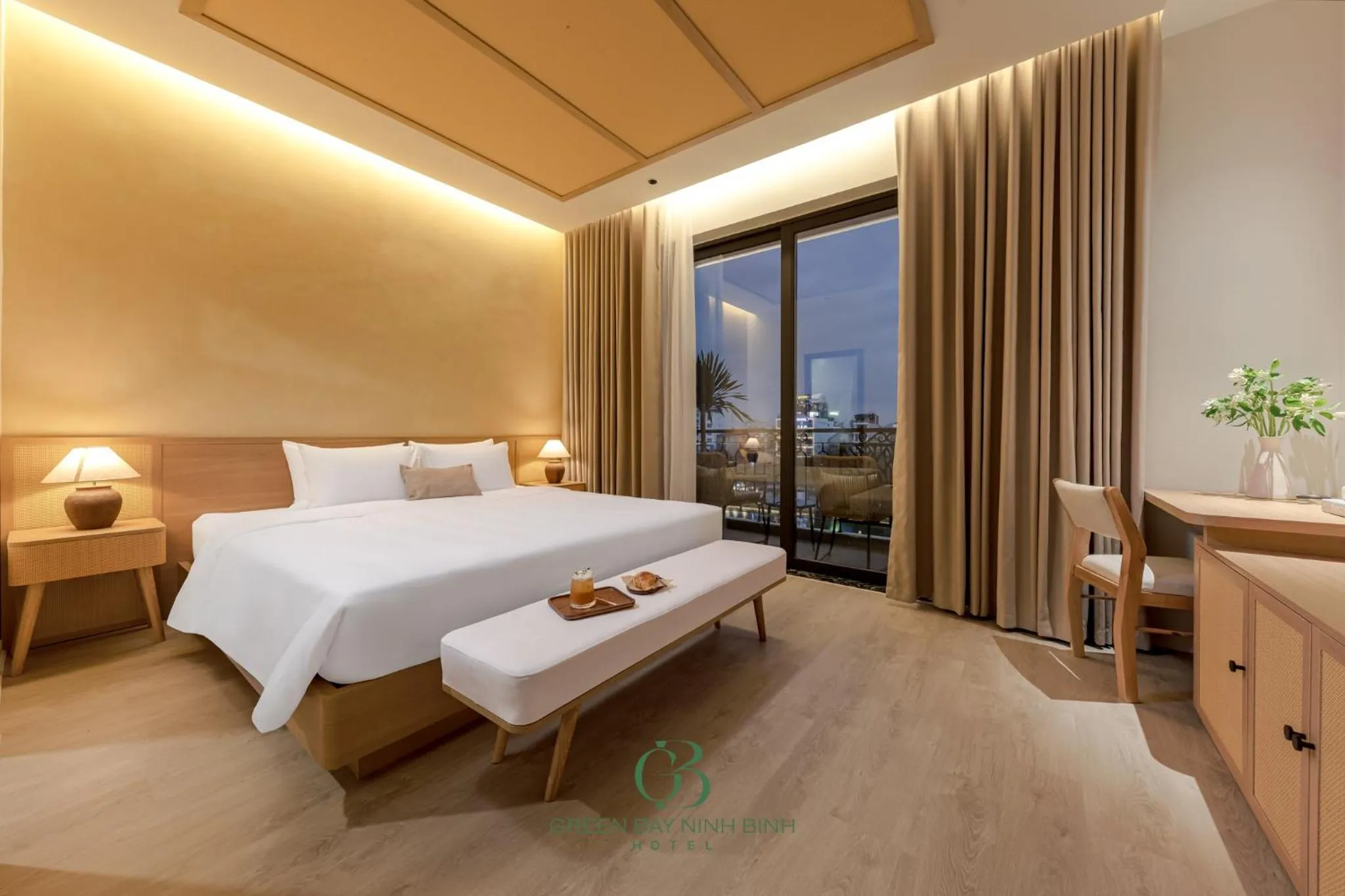 Bed in Green Bay Hotel Ninh Bình