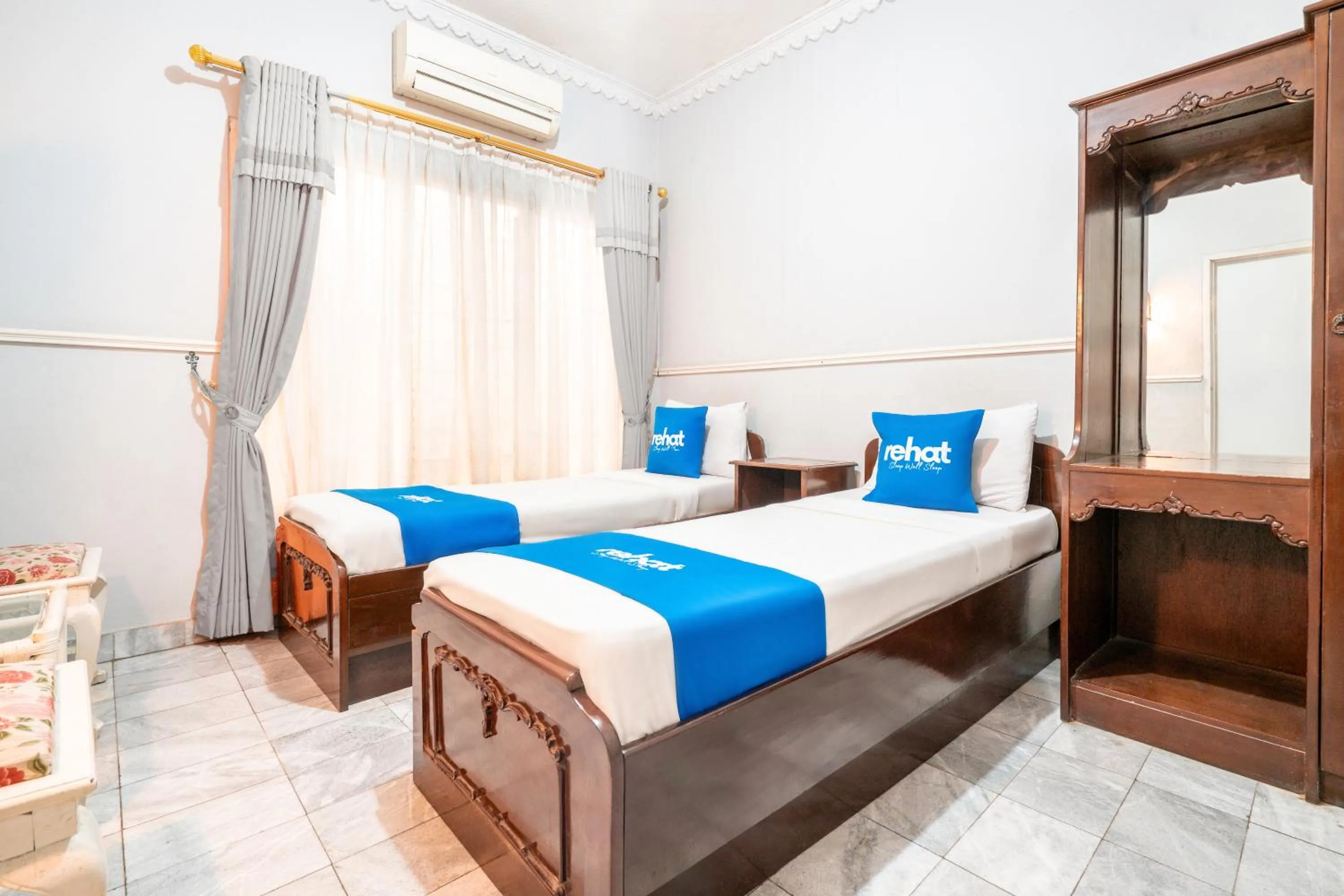 Bed in Rehat at Hotel Patradissa Stasiun Bandung